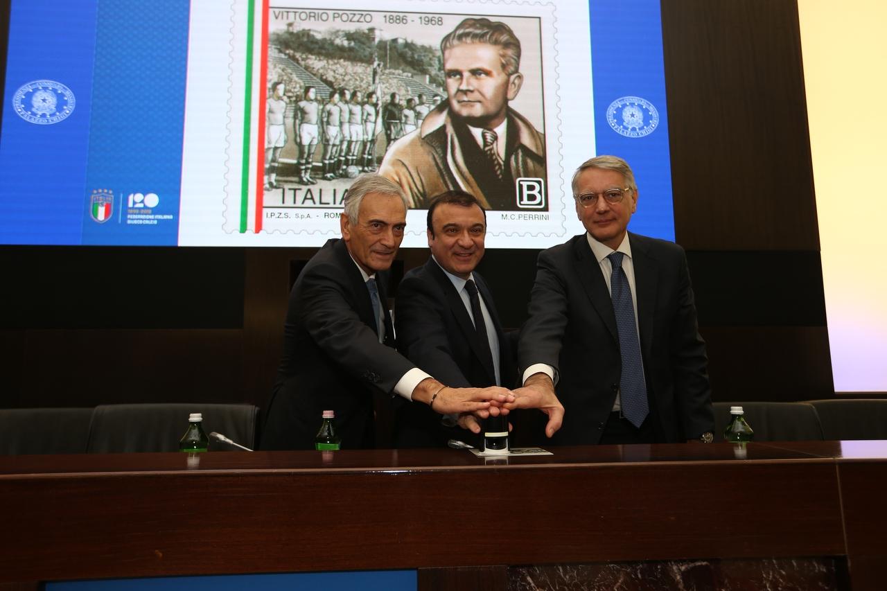 ROMA, ITALY - DECEMBER 21: FIGC Premio Ghirelli , December 21 2018 in Roma, Italy. (Photo by Paolo Bruno/Getty Images)
