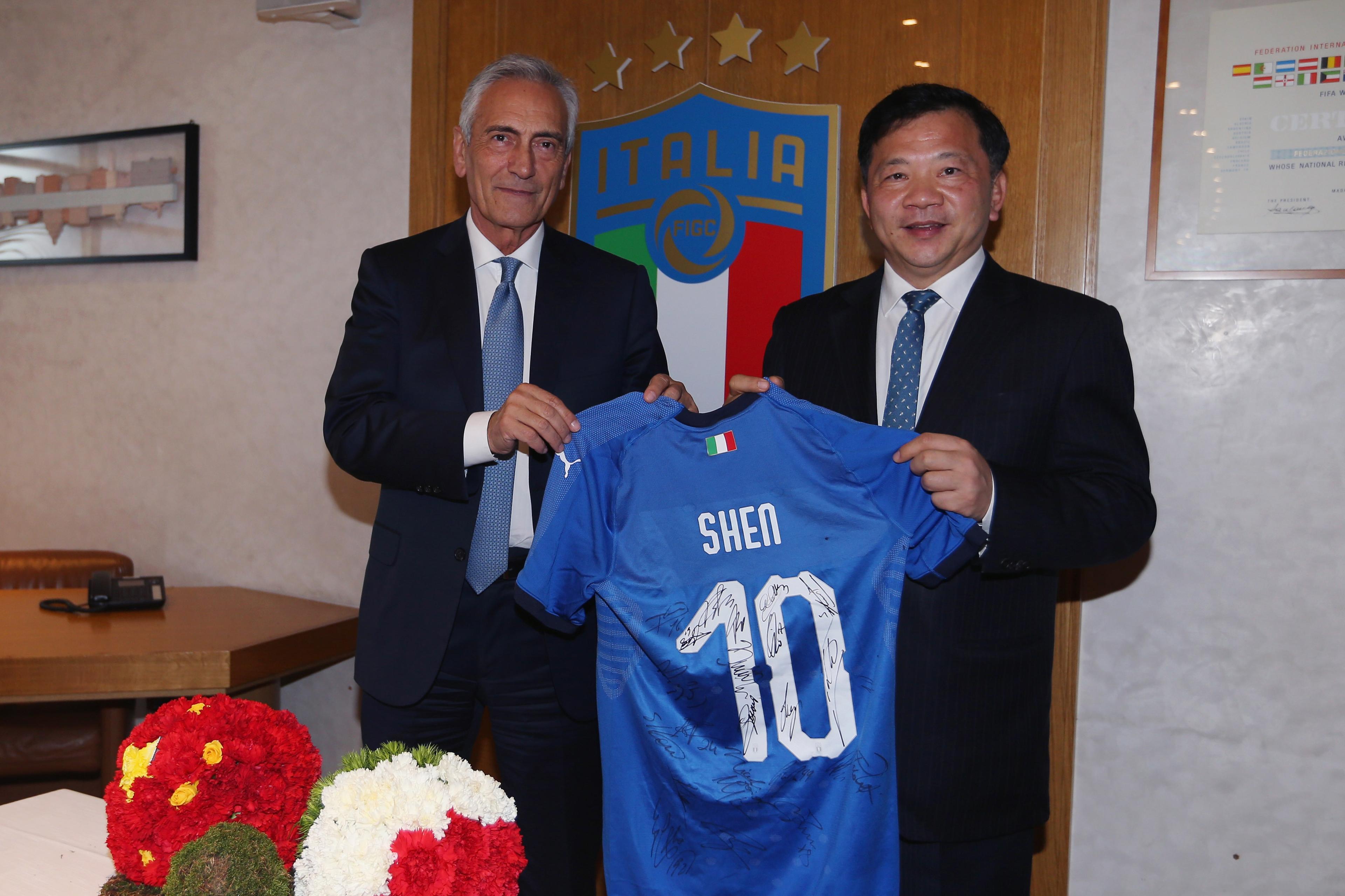 Figc - Governo cinese, firmato oggi a Roma uno storico memorandum per lo sviluppo del calcio