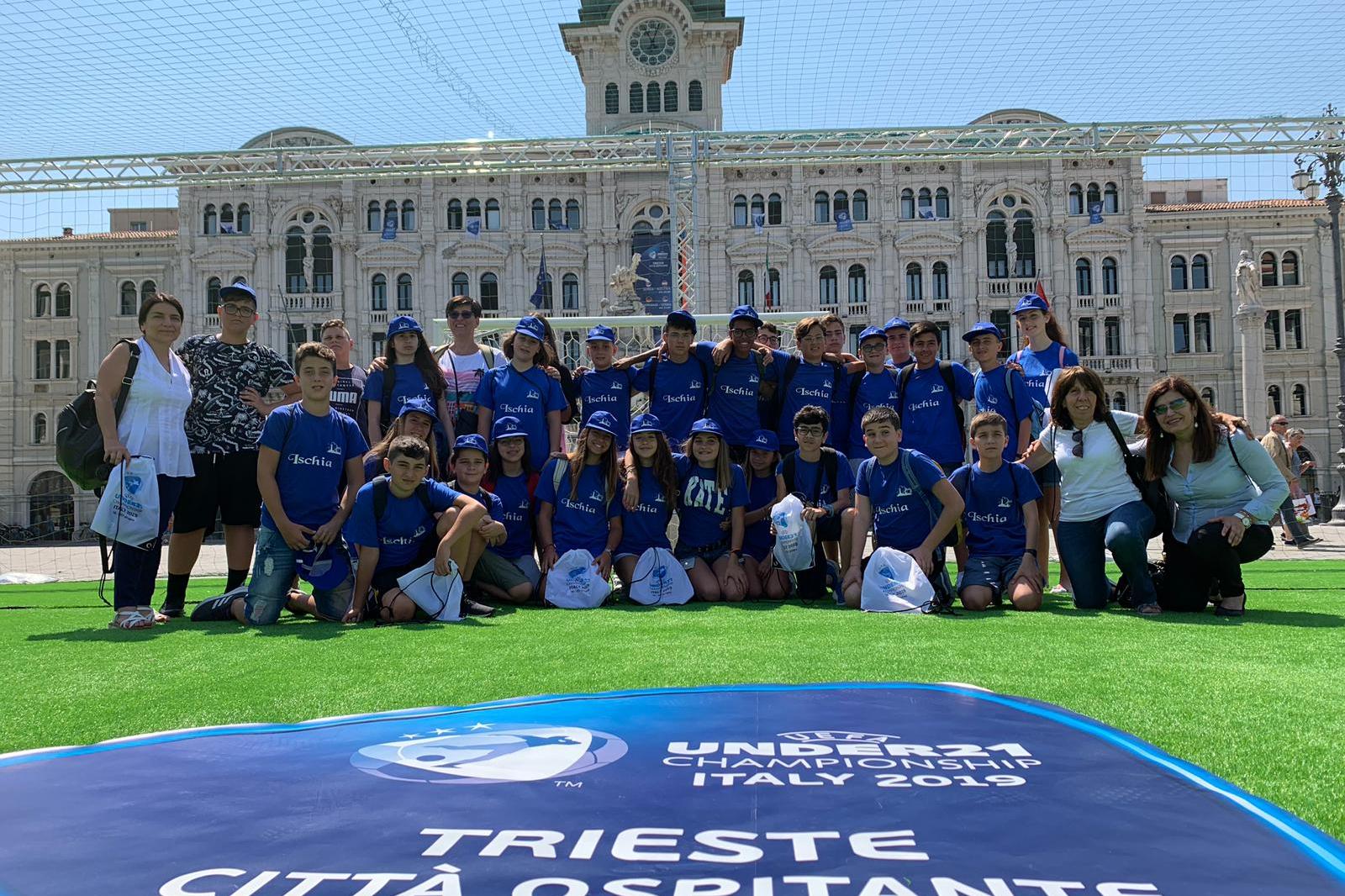 #tifiamoEuropa negli stadi dell'Europeo: a Trieste il premio della scuola Scotti di Ischia