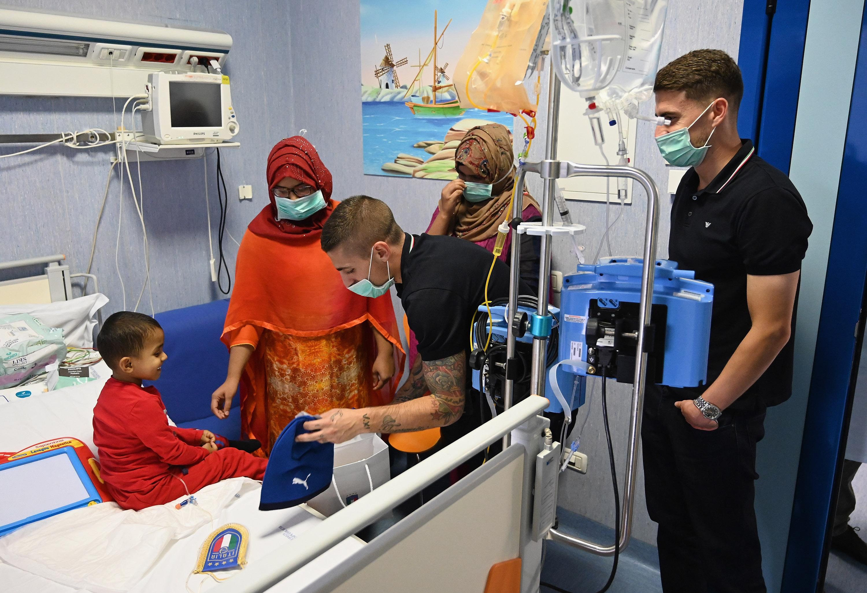 ROME, ITALY - OCTOBER 10: Players of Italy visit Bambin Gesu Hospital on October 10, 2019 in Roma, Italy. (Photo by Claudio Villa/Getty Images)