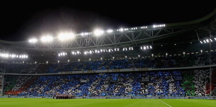 TURIN, ITALY - OCTOBER 06: A general view of the fans during the FIFA 2018 World Cup Qualifier between Italy and Spain at Juventus Stadium on October 6, 2016 in Turin. (Photo by Paolo Bruno/Getty Images)