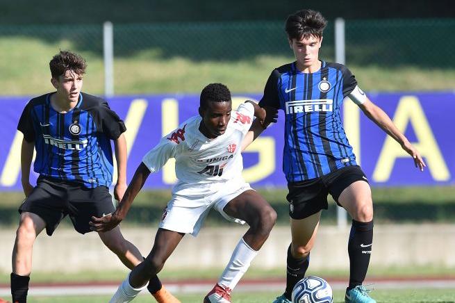 SAVIGNANO SUL RUBICONE, ITALY - JUNE 16:  Photo Giuseppe Bellini-Getty Images for FIGC during the U15 Supercup match between Winner1 and Winner2 at  on June 16, 2018 in Savignano sul Rubicone, Italy.  (Photo by Giuseppe Bellini/Getty Images)