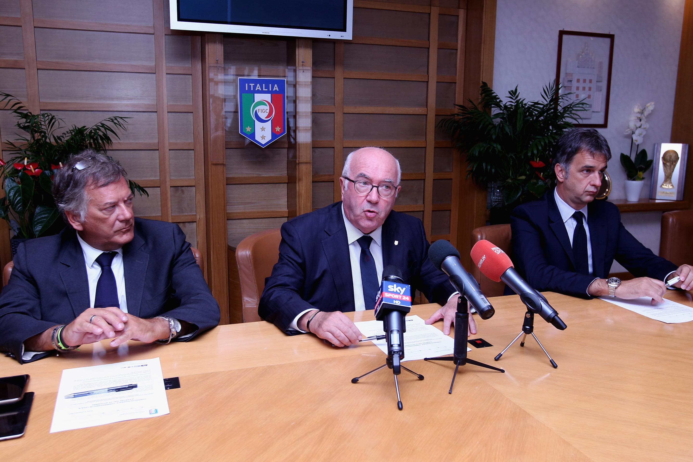 ROME, ITALY - SEPTEMBER 04:  (L-R) FIGC Secretary Antonio Di Sebastiano, FIGC President Carlo Tavecchio and FIGC General Director Michele Uva attend the press conference after the Italian Football Federation (FIGC) federal council meeting on September 4, 2017 in Rome, Italy.  (Photo by Paolo Bruno/Getty Images) *** Local Caption *** Antonio Di Sebastiano; Carlo Tavecchio; Michele Uva