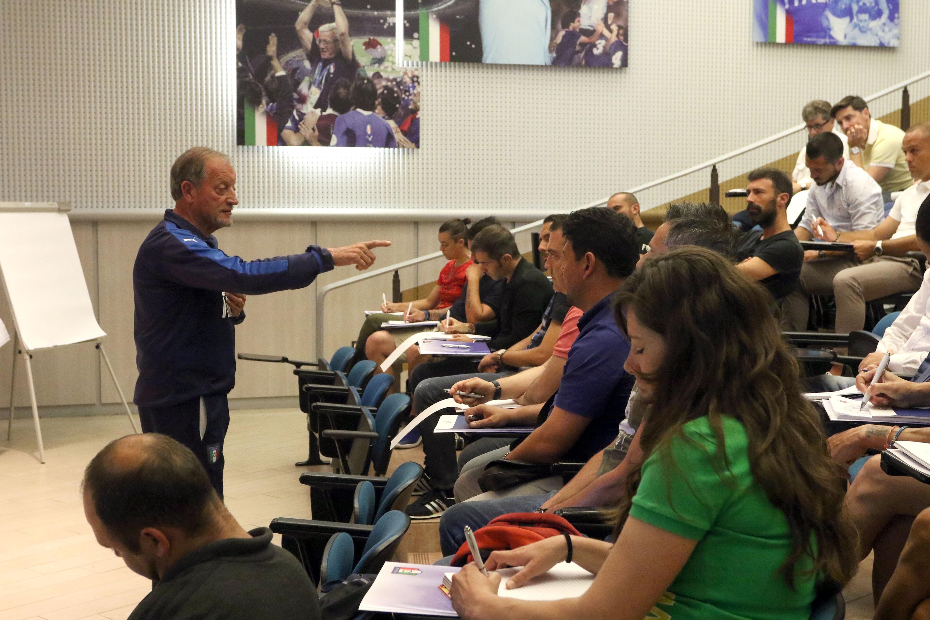 Corso Allenatori seconda categoria - UEFA A - del 28 marzo 2017\\rCGE fotogiornalismo