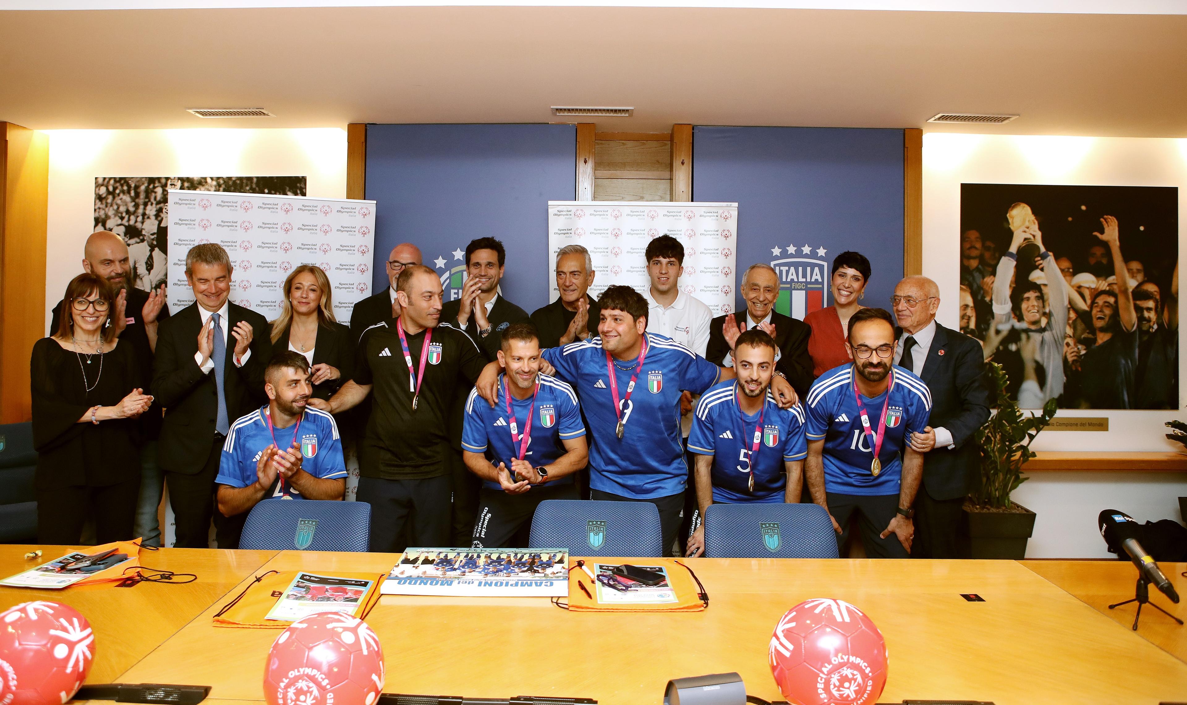 ROME, ITALY - MAY 24: FIGC President Gabriele Gravina and Special Olympics players pose during the FIGC Special Olympics press conference on May 24, 2024 in Rome, Italy. (Photo by Paolo Bruno/Getty Images)