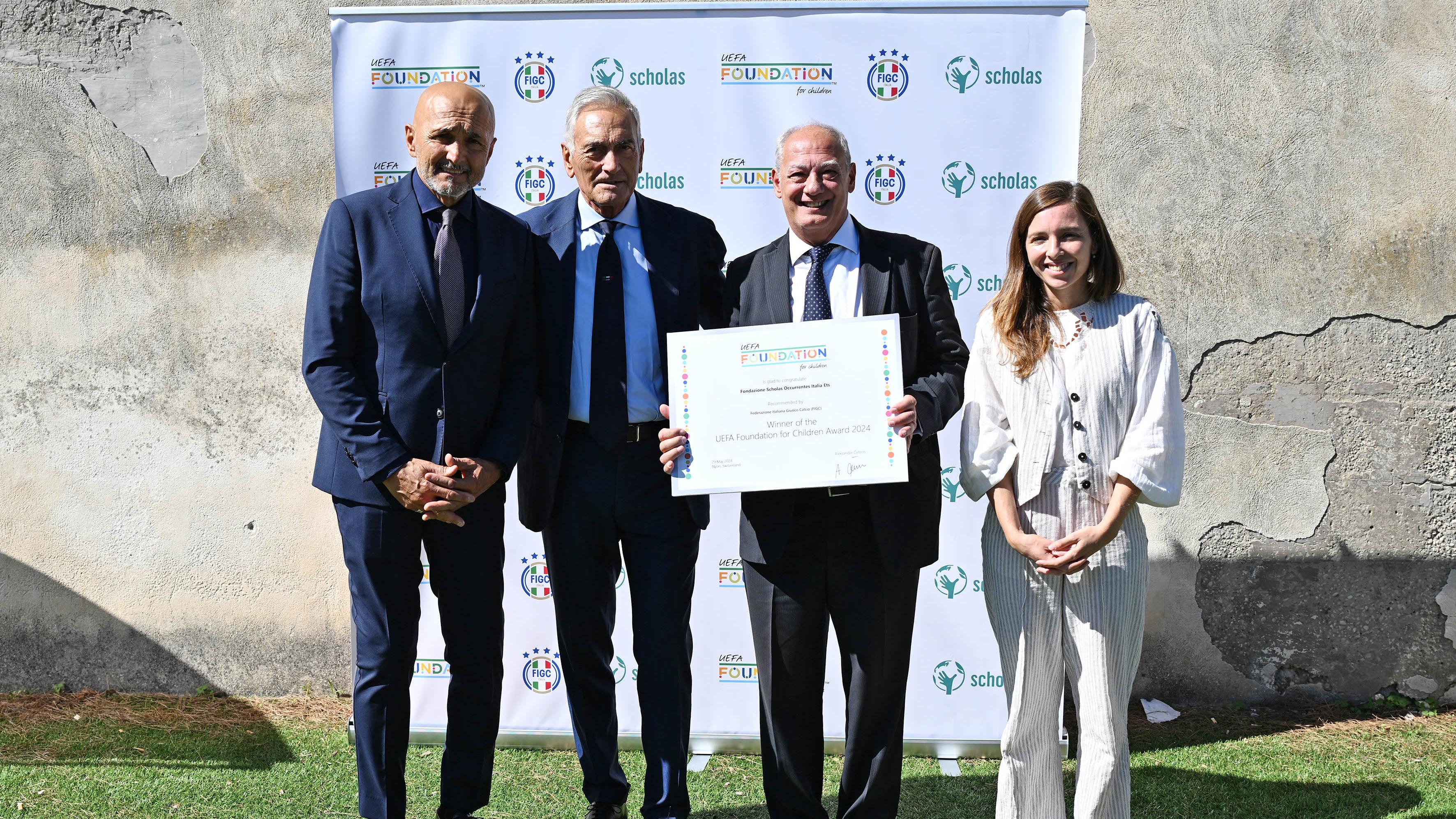 The 'Zona Luce' project has been awarded the UEFA Foundation for Children Award. Gravina stated, \"The values of sport are essential for helping to rehabilitate young people\"