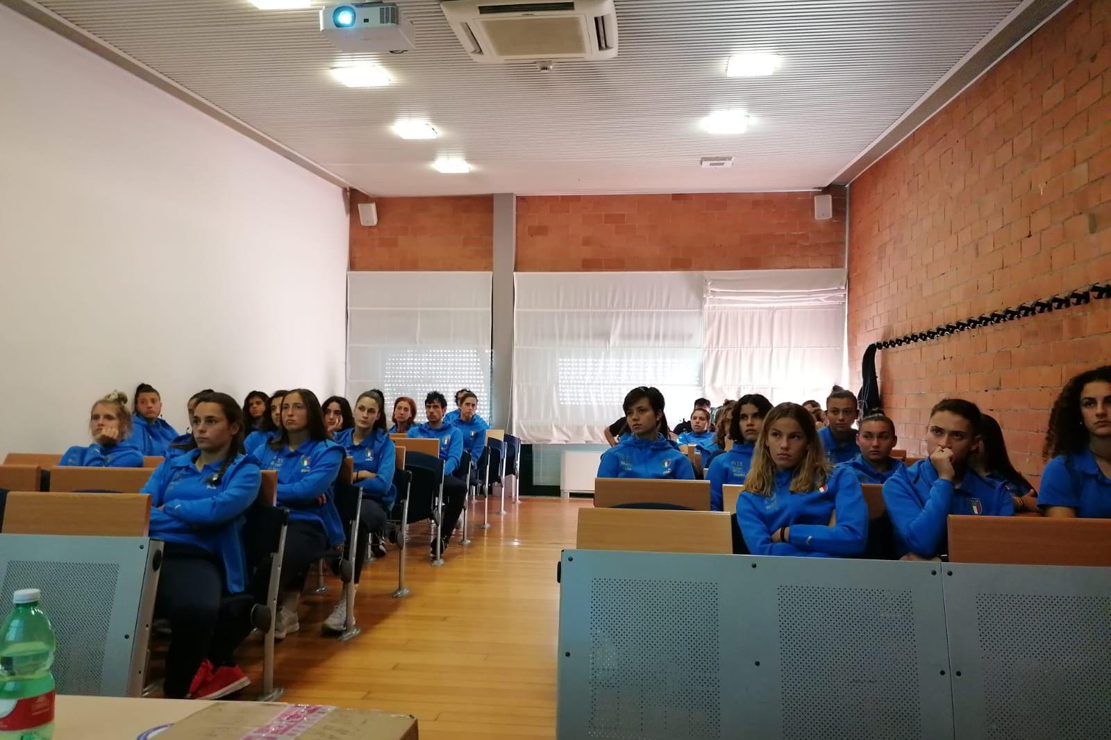 Progetto HatTrick V: incontro sul programma educativo antidoping con le ragazze della Nazionale Under 19 Femminile