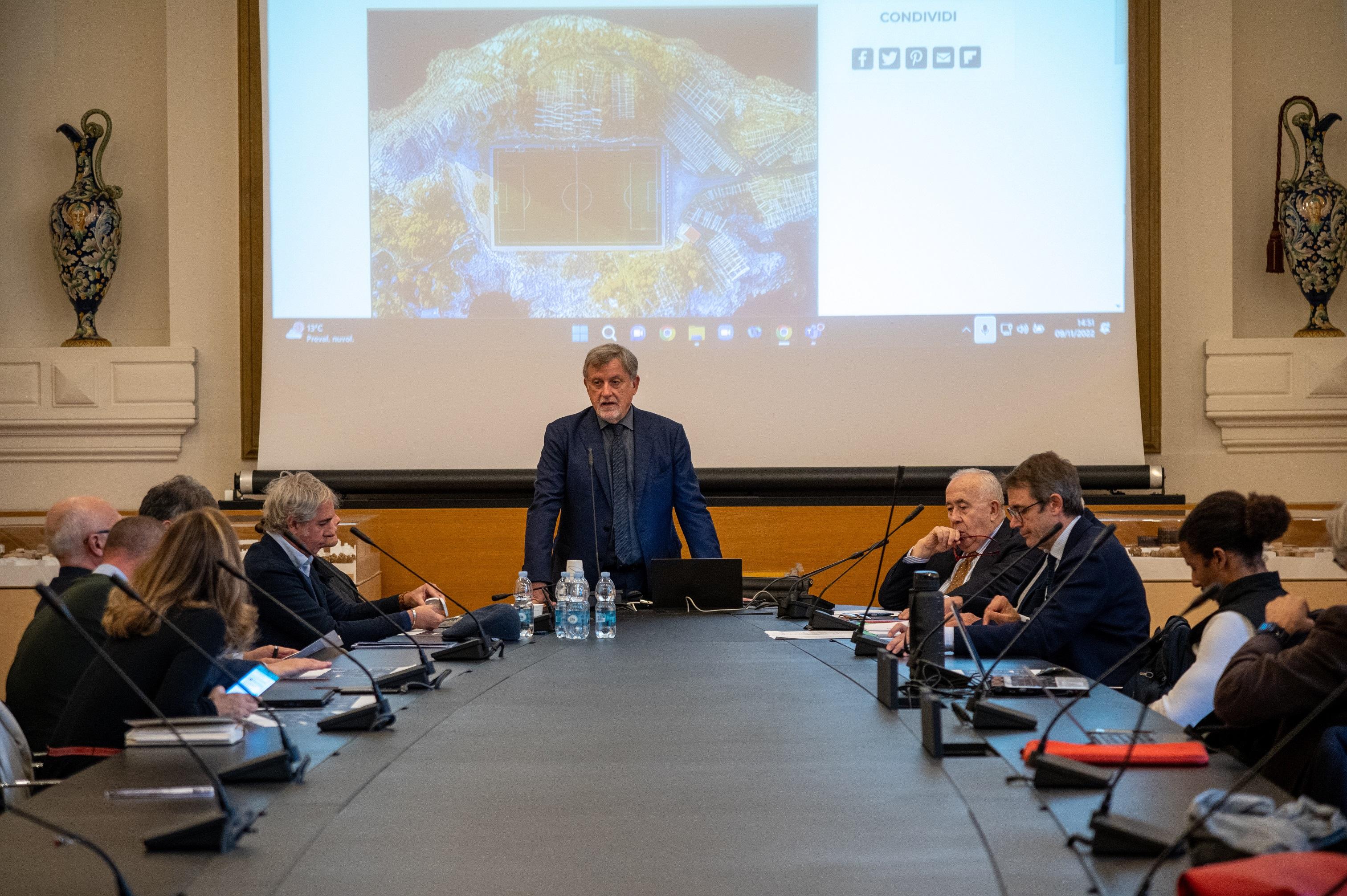 Milano, Aula Magna Politecnico di Milano, 11 novembre 2022 Incontro \\\"Sport e Ambiente tendenze e paradigmi per la sostenibilità\\\" Consegna diplomi ai corsisti della IV edizione 2020-2021 foto di Matteo Bergamini, © Lab Immagine Design POLIMI (progettazione, produzione e gestione di prodotti comunicativi) Dipartimento di DESIGN, Politecnico di Milano – 02-2399.7805/06 - labimmagine-design@polimi.it
