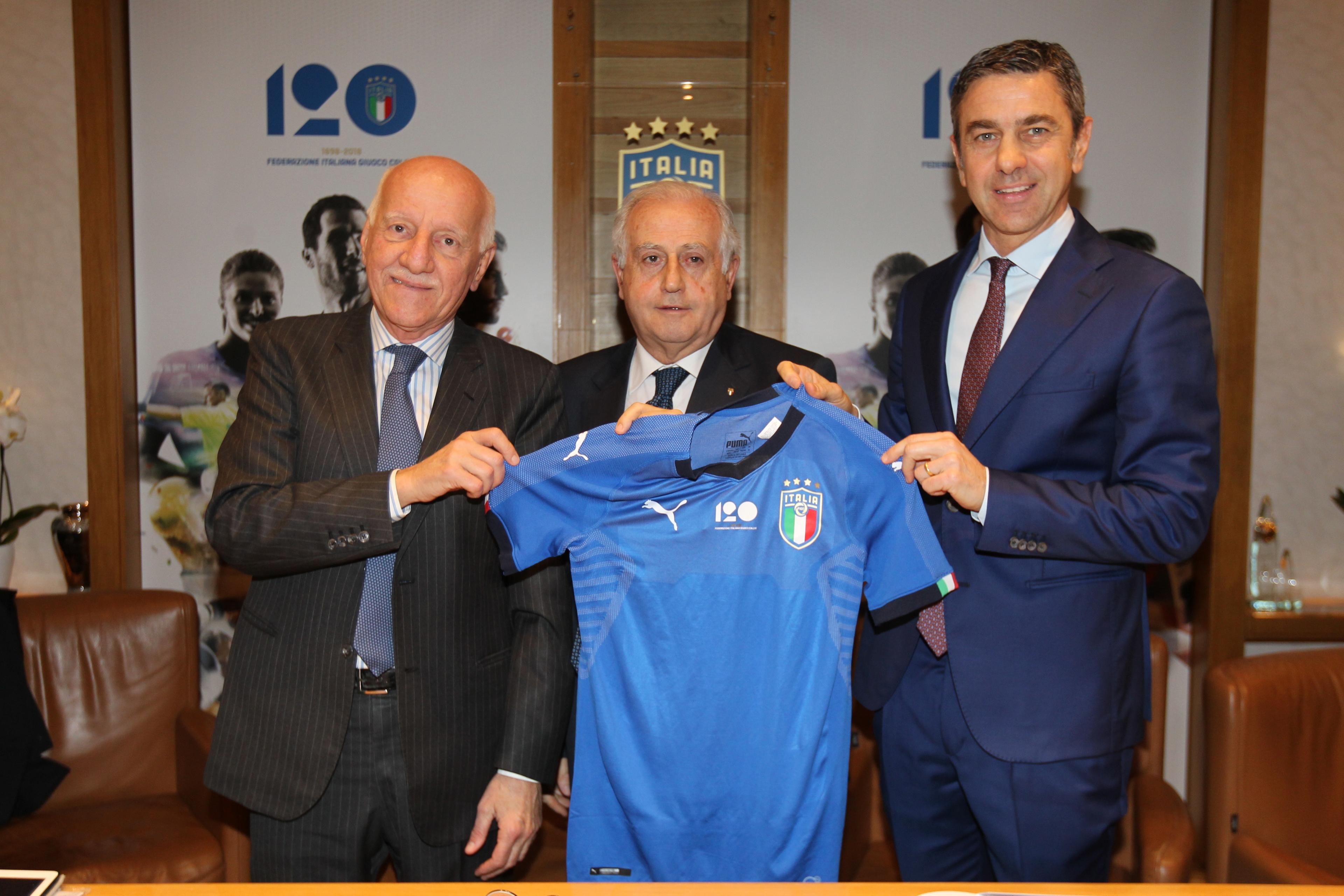 Roma , ITALY - March 14:   FIGC Press conference \\' 120\\u00A1 Anniversario FIGC\\' on   March 14, 2018 in Rome, Italy.  (Photo by Paolo Bruno/Getty Images)