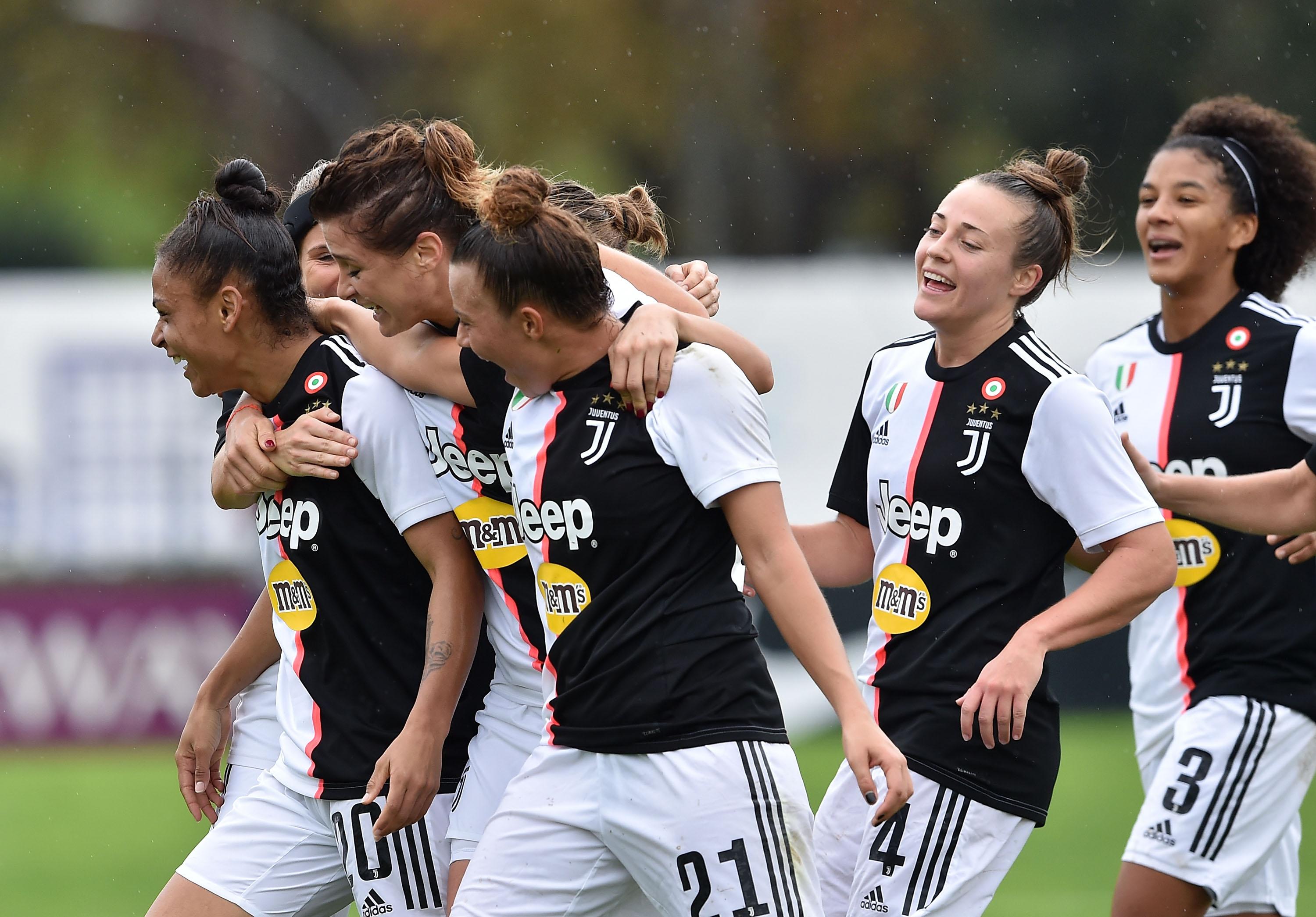 ROME, ITALY - NOVEMBER 24: Maria Aparecida Souza Alves of Juventus celebrates after scoring opening goal during the Women Serie A match between AS Roma and Juventus at Stadio Tre Fontane on November 24, 2019 in Rome, Italy. (Photo by Giuseppe Bellini/Getty Images)