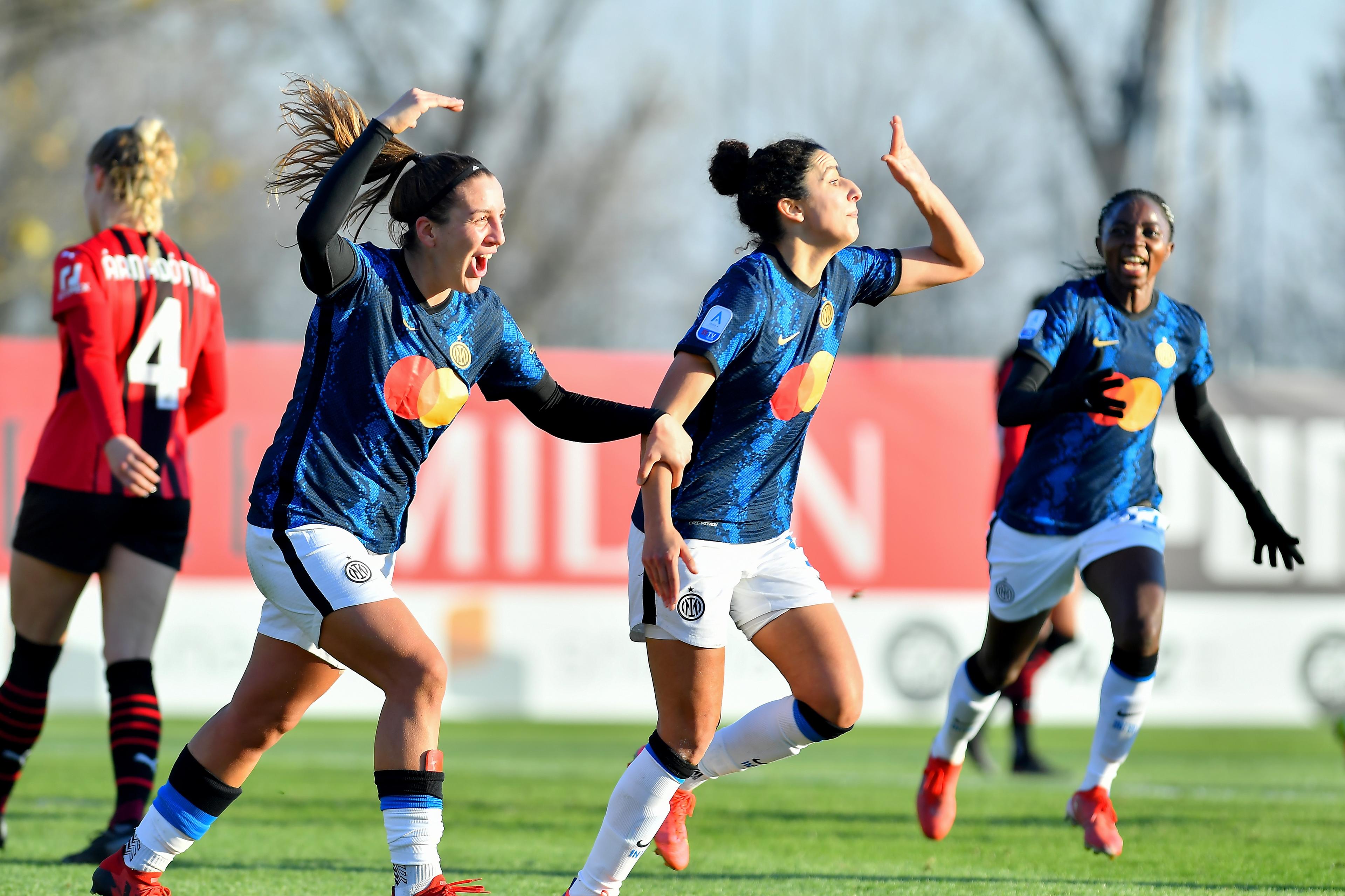 MILAN, ITALY - DECEMBER 05: (L-R) Gloria Marinelli and Ghoutia karchouni of FC Internazionale celebrate after scoring during the Women Serie A match between AC Milan and FC Internazionale at Campo Sportivo Vismara on December 05, 2021 in Milan, Italy. (Photo by Mattia Pistoia - Inter/Inter via Getty Images)