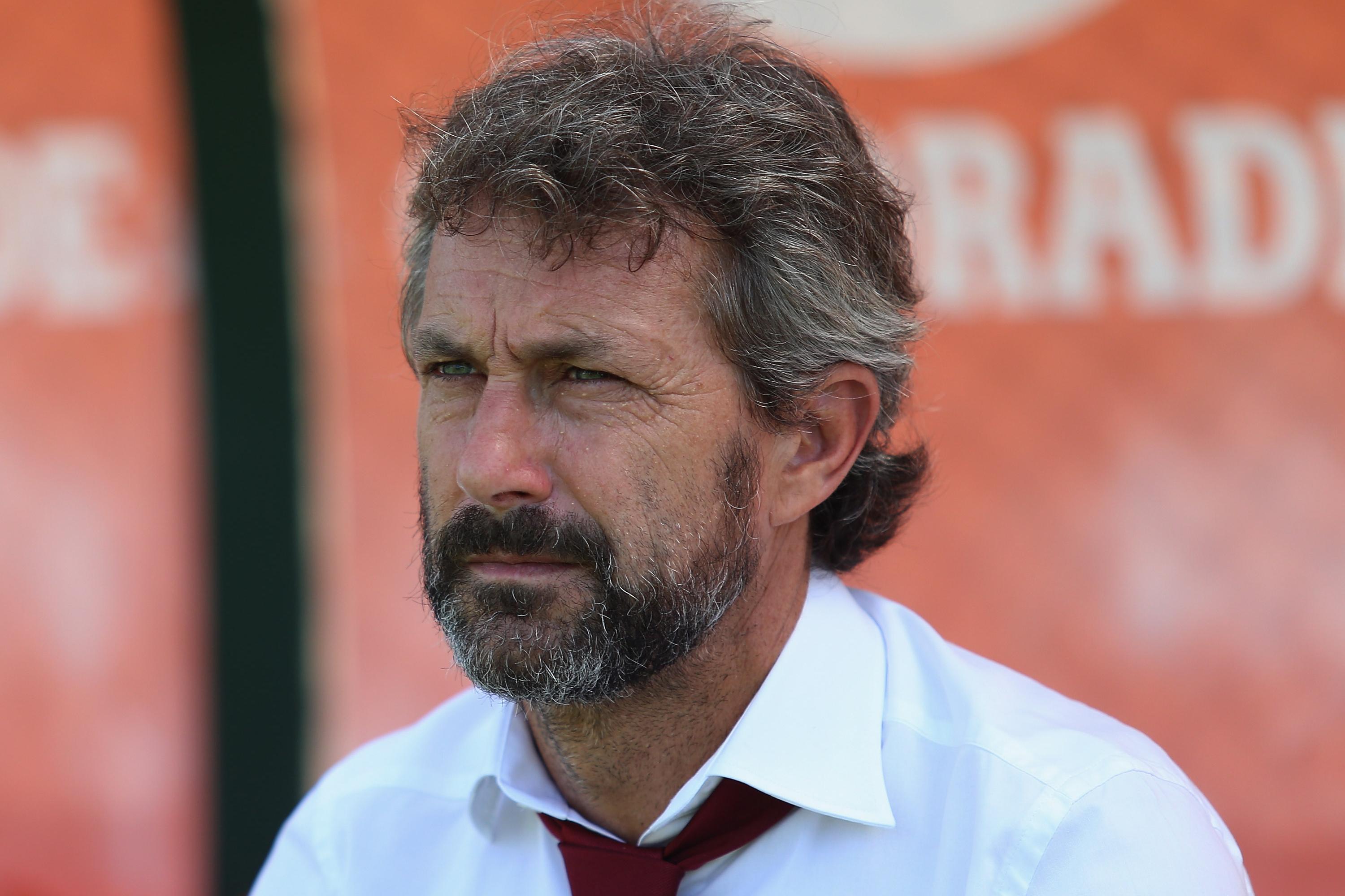 ROME, ITALY - SEPTEMBER 15:  AC Milan head coach Maurizio Ganz looks on during the Women Serie A match between AS Roma and AC Milan at Tre Fontane sport centre on September 15, 2019 in Rome, Italy.  (Photo by Paolo Bruno/Getty Images)