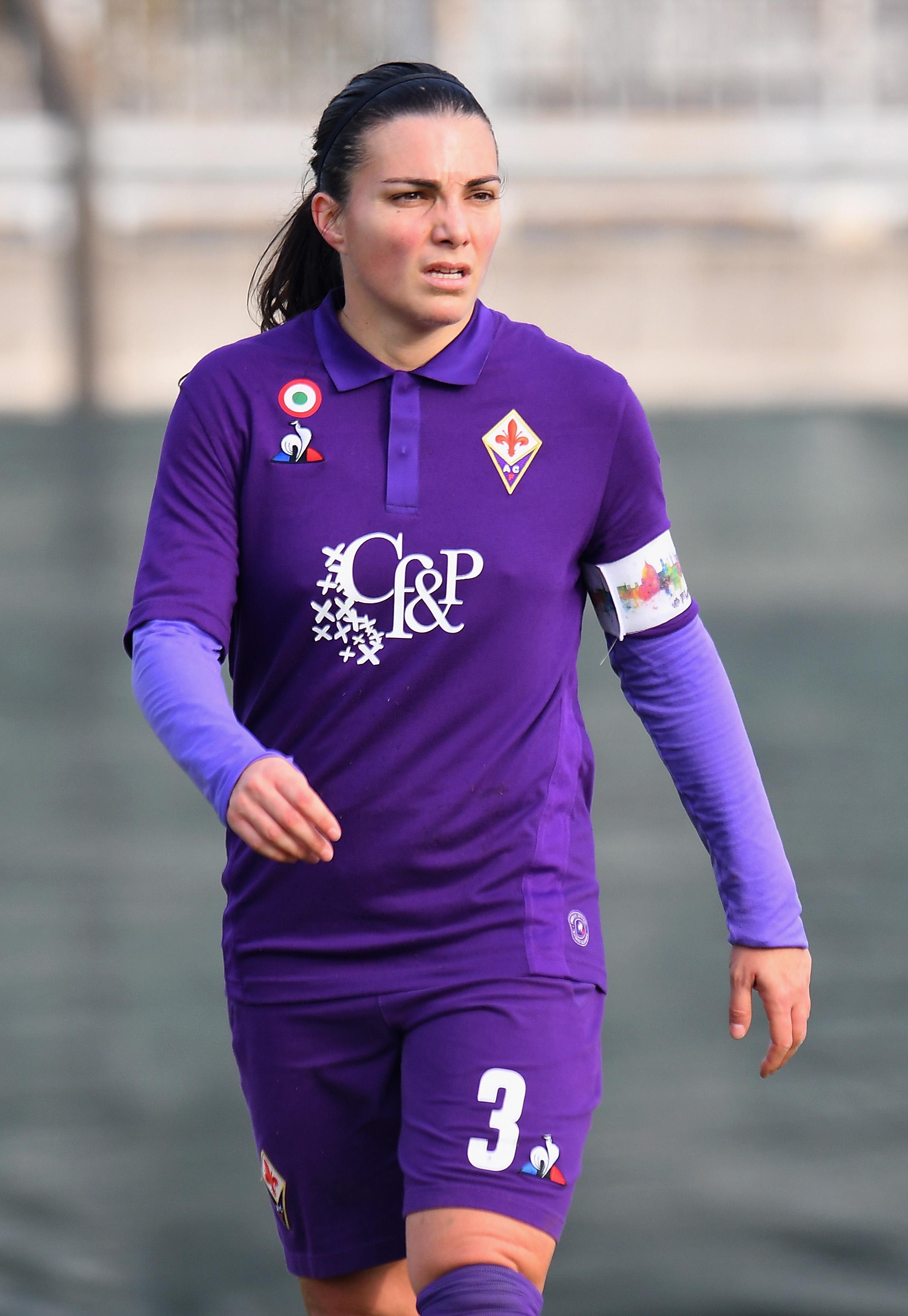 FLORENCE, ITALY - DECEMBER 02: Alia Guagni of Fiorentina Woman looks on during the Women Serie a Match between Florentia and Fiorentina Women on December 2, 2018 in Florence, Italy. (Photo by Alessandro Sabattini/Getty Images)