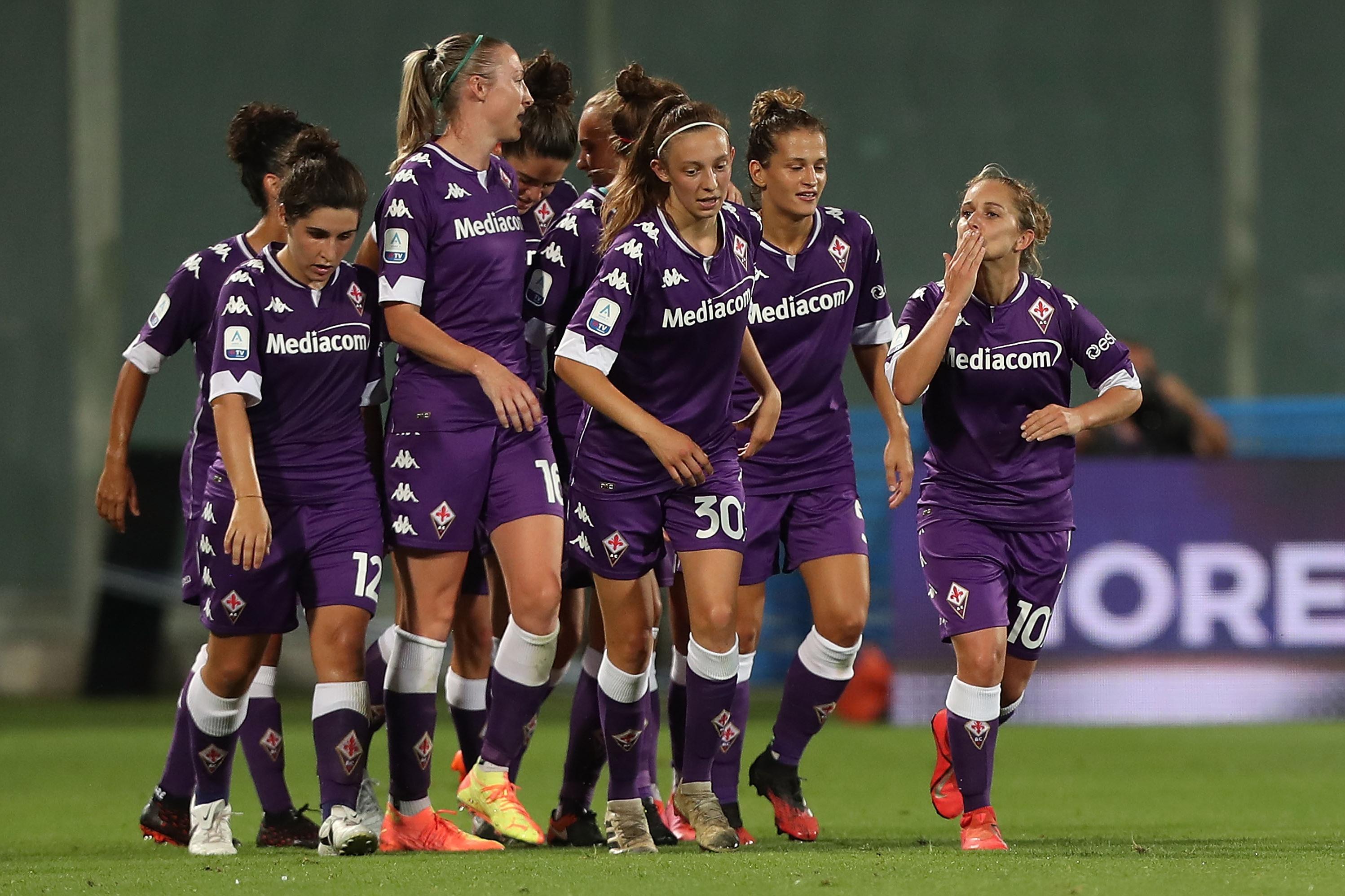 FLORENCE, ITALY - AUGUST 22: Tatiana Bonetti #10 of ACF Fiorentina celebrates after scoring a goal during the Women Serie A match between ACF Fiorentina and FC Internazionale at Artemio Franchi on August 22, 2020 in Florence, Italy. (Photo by Gabriele Maltinti/Getty Images)