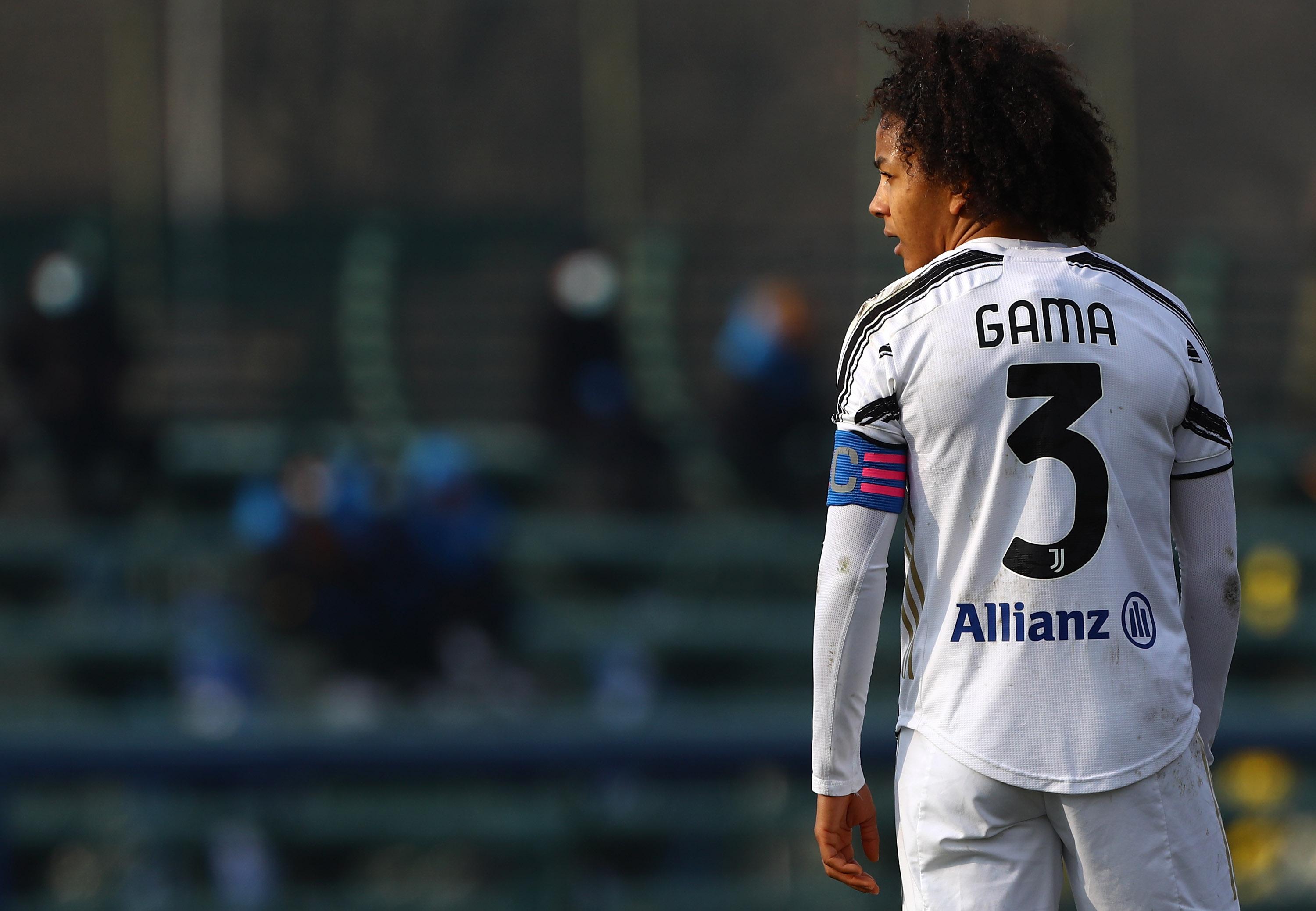 MILAN, ITALY - JANUARY 17: Sara Gama of Juventus looks on during the Women Serie A match between FC Internazionale and Juventus at Suning Youth Development Centre in memory of Giacinto Facchetti on January 17, 2021 in Milan, Italy. (Photo by Marco Luzzani/Getty Images) *** Local Caption *** Sara Gama