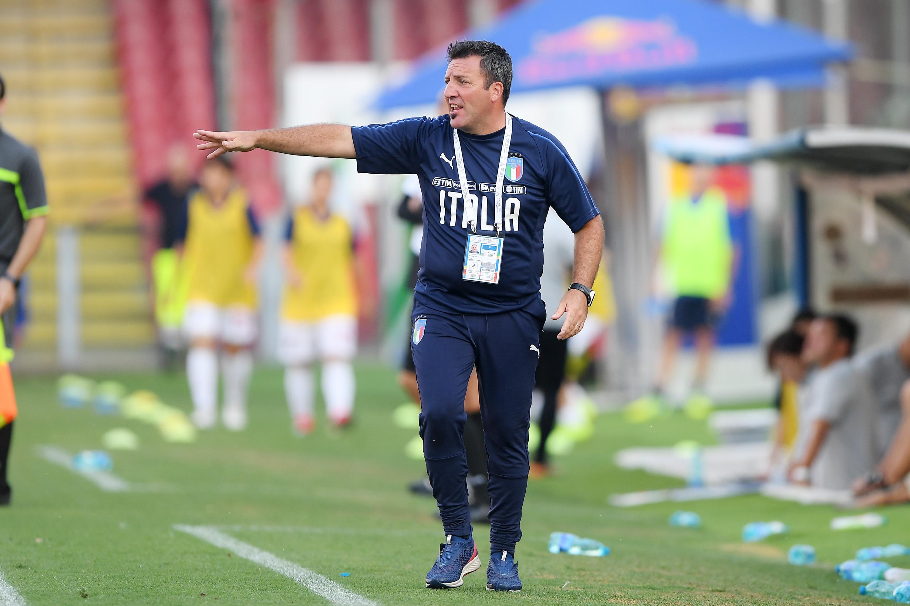 SALERNO, ITALY - JULY 02: Coach of Italy Jacopo Leandri gestures during the Summer Universiade match between Italy and Japan at Stadio Arechi on July 02, 2019 in Salerno, Italy. (Photo by Francesco Pecoraro/Getty Images)