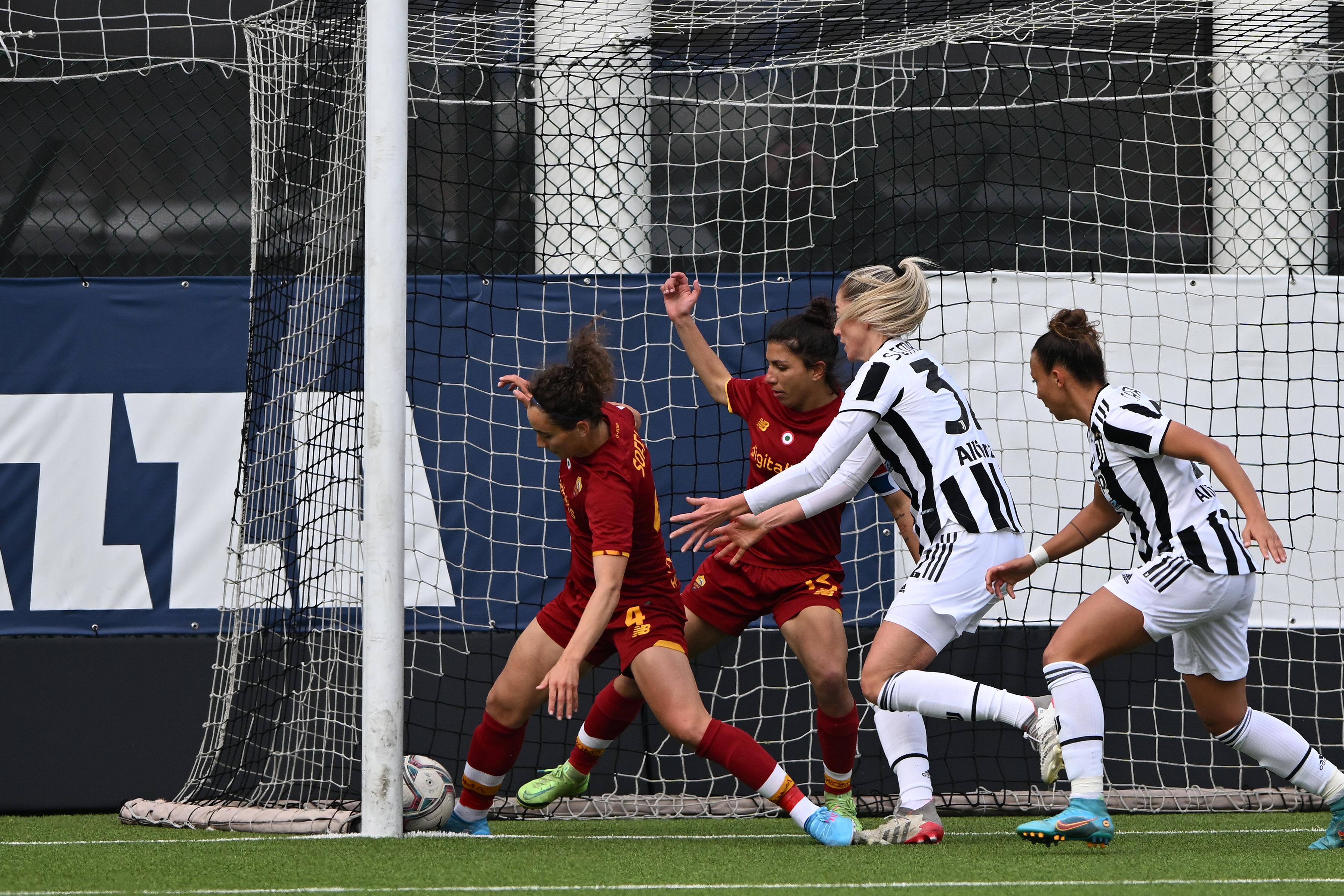 Il big match Juventus-Roma finisce 1-1. Crisi viola, vince la Samp, gioia Empoli