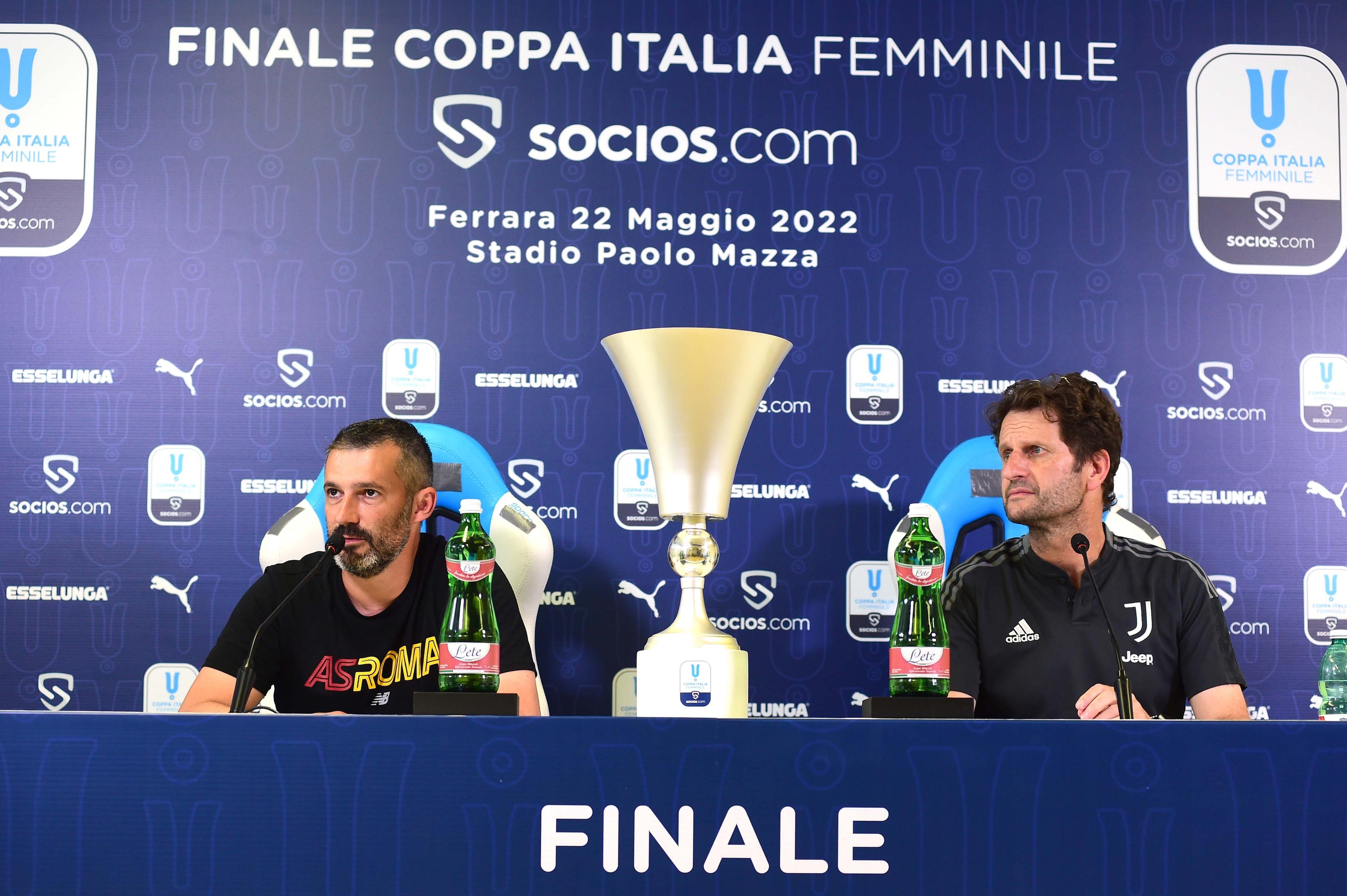 FERRARA, ITALY - MAY 21: Alessandro Spugna (L) head coach of Roma Calcio Women and Joe Montemurro (R) head coach of Juventus Calcio Women attends a press conference before the tomorrow Final match of Italia Socios Cup of Football Women's Championship 2021/2022 at Stadio Paolo Mazza on May 21, 2022 in Ferrara, Italy. (Photo by Roberto Serra - Iguana Press/Getty Images)