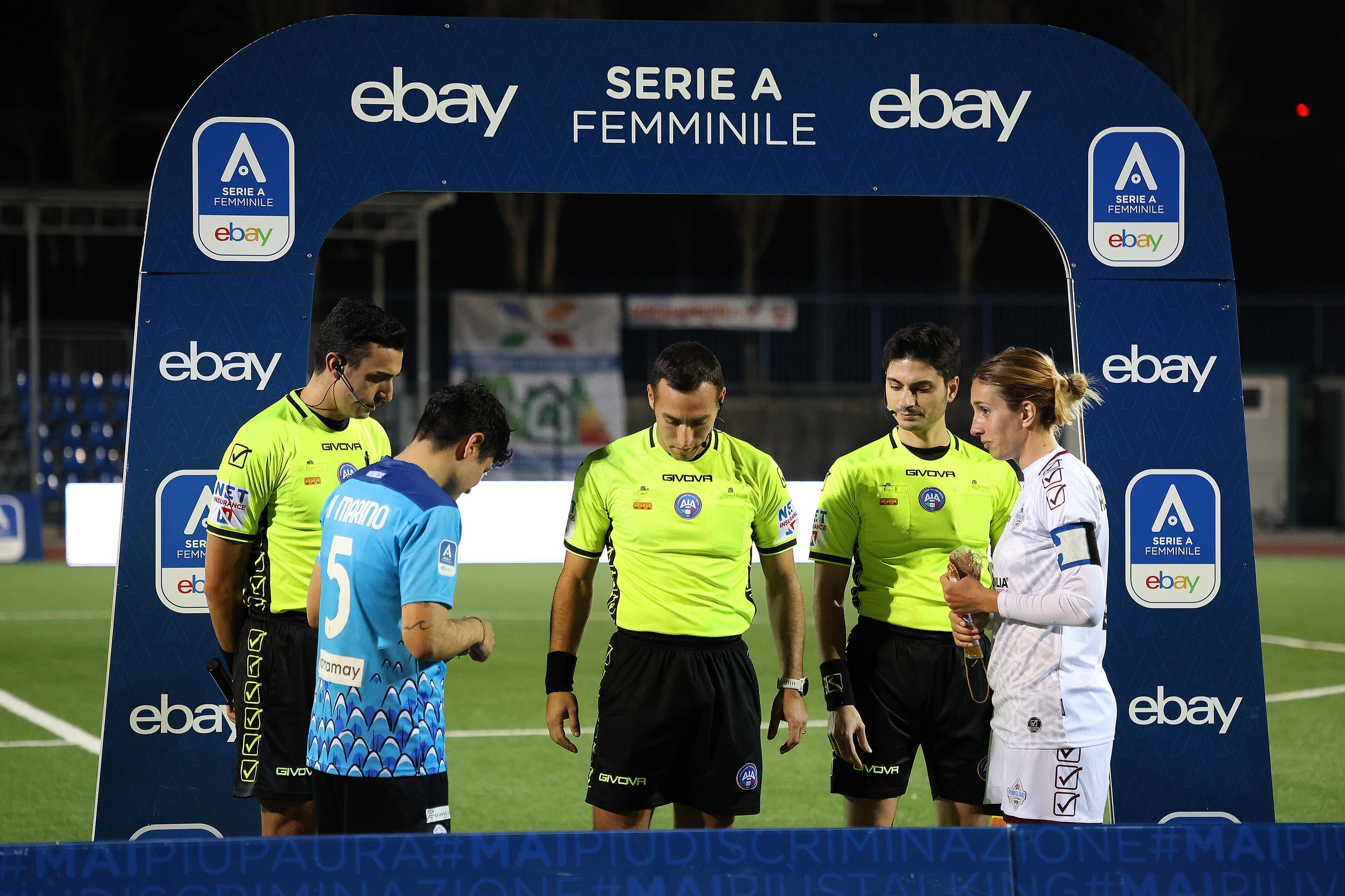 NAPLES, ITALY - FEBRUARY 15: <> during the Women Serie A match between Napoli and Pomigliano on February 15, 2024 in Naples, Italy. (Photo by Francesco Pecoraro/Getty Images)