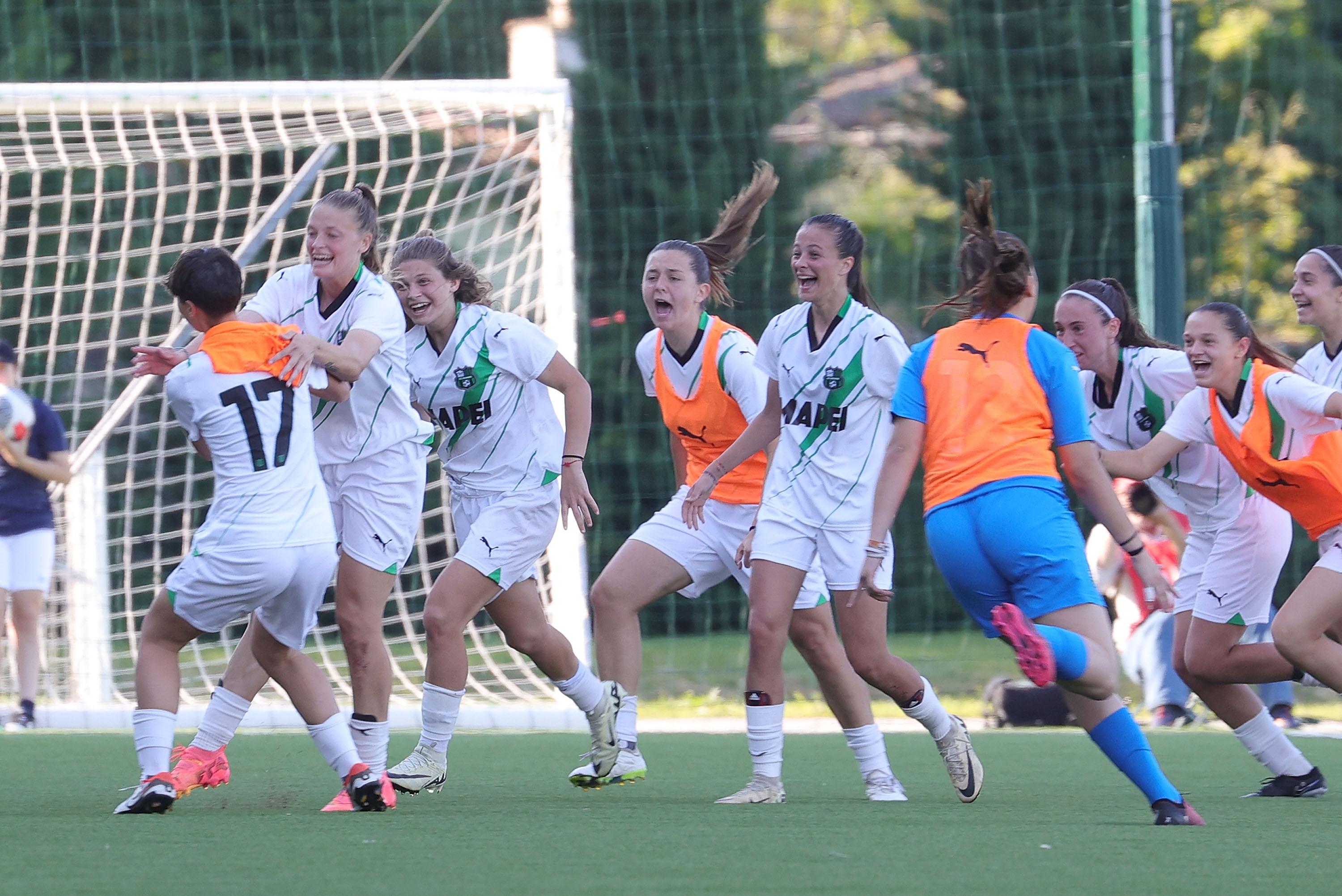 FLORENCE, ITALY - MAY 11: Emma Girotto of US Sassuolo women U19 celebrates after scoring a goal during the Primavera 1 Final match between Sassuolo U19 and AC Milan U19 on May 11, 2024 in Florence, Italy. (Photo by Gabriele Maltinti/Getty Images) *** Local Caption *** Emma Girotto