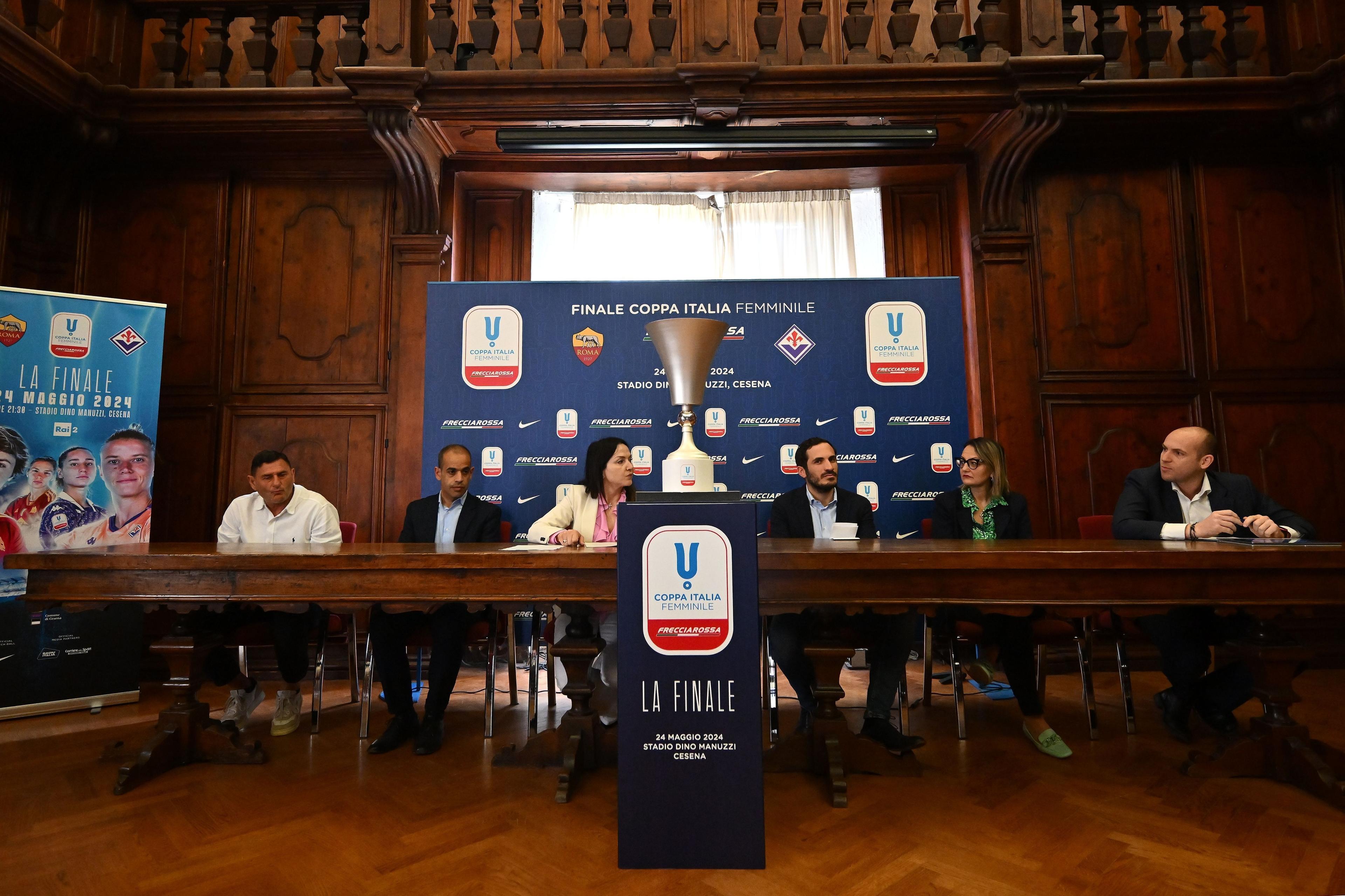 CESENA, ITALY - MAY 07:Massimo Agostini, Christian Castorri, Federica Cappelletti, Enzo Lattuca, Silvia Marchiori and Marco Calabresi during the Women Coppa Italia Press Conference on May 07, 2024 in Cesena, Italy. (Photo by Alessandro Sabattini/Getty Images)