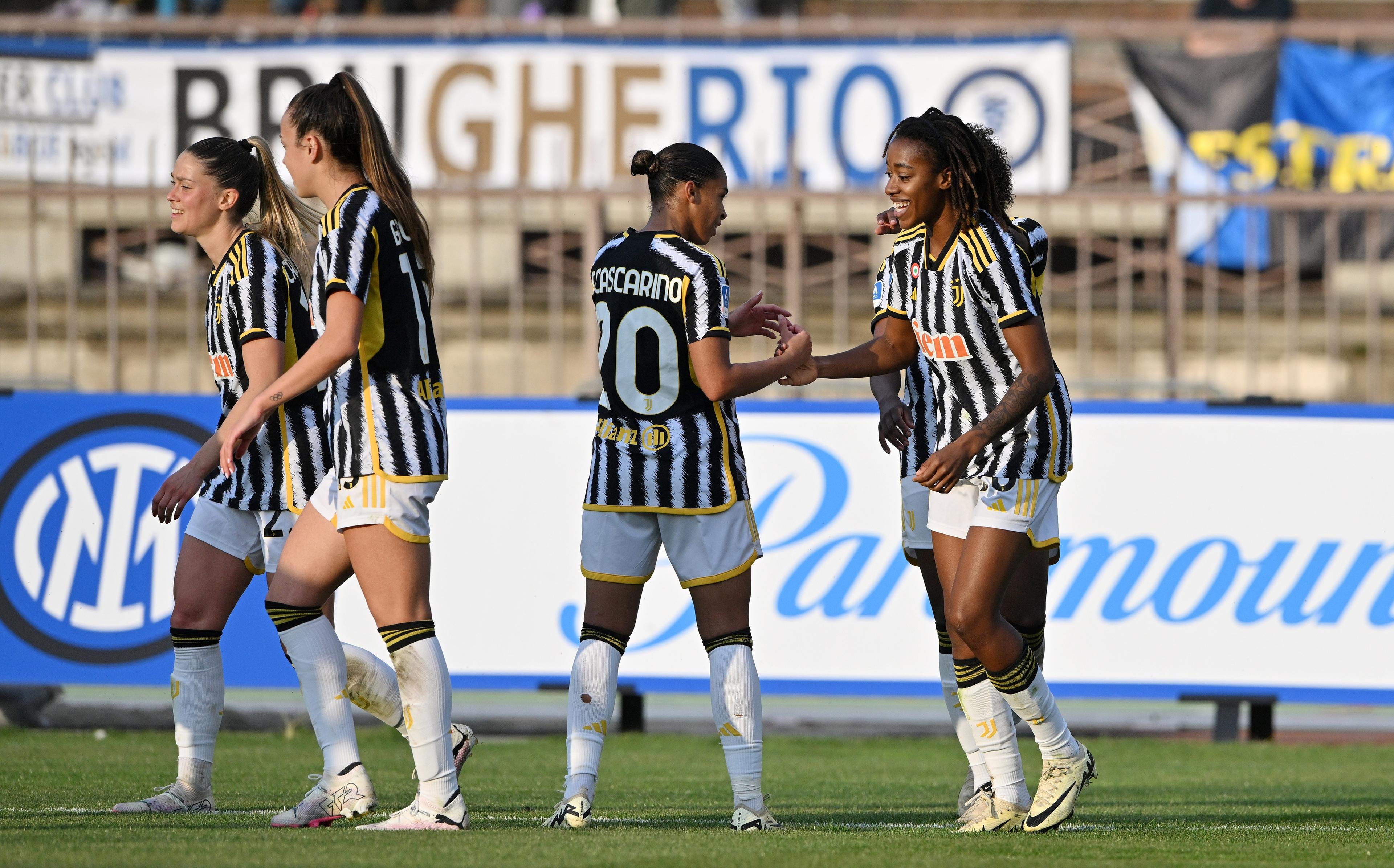 MILAN, ITALY - MARCH 17: Jennifer Echegini of Juventus Women celebrates goal with teammates during the Women Serie A Playoffs match between FC Internazionale and Juventus at Arena Civica Gianni Brera on March 17, 2024 in Milan, Italy. (Photo by Chris Ricco/Getty Images)