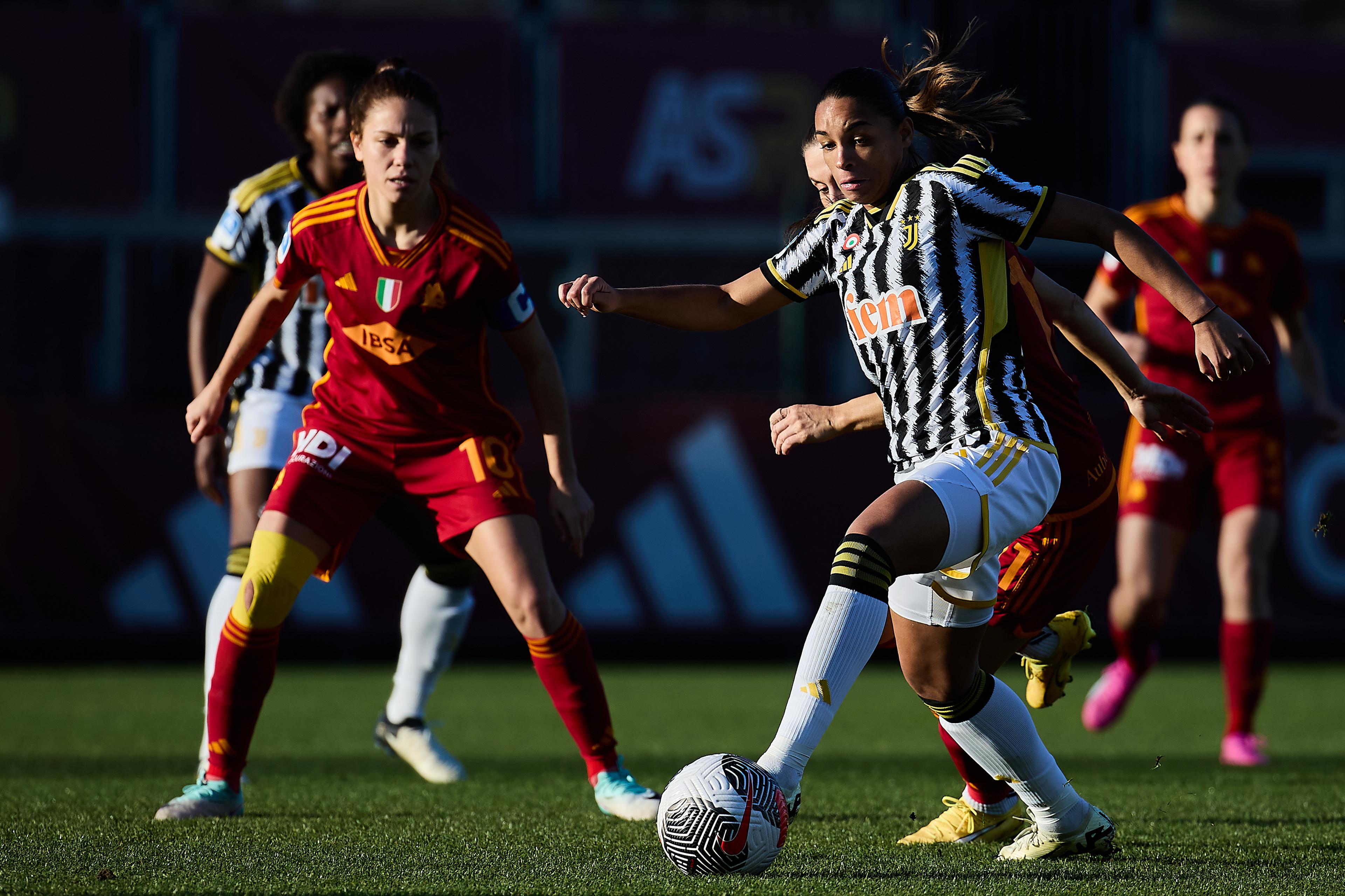 ROME, ITALY - FEBRUARY 04: Estelle Cascarino of Juventus in action during the Women Serie A match between AS Roma and Juventus at Stadio Tre Fontane on February 04, 2024 in Rome, Italy. (Photo by Emmanuele Ciancaglini/Getty Images)