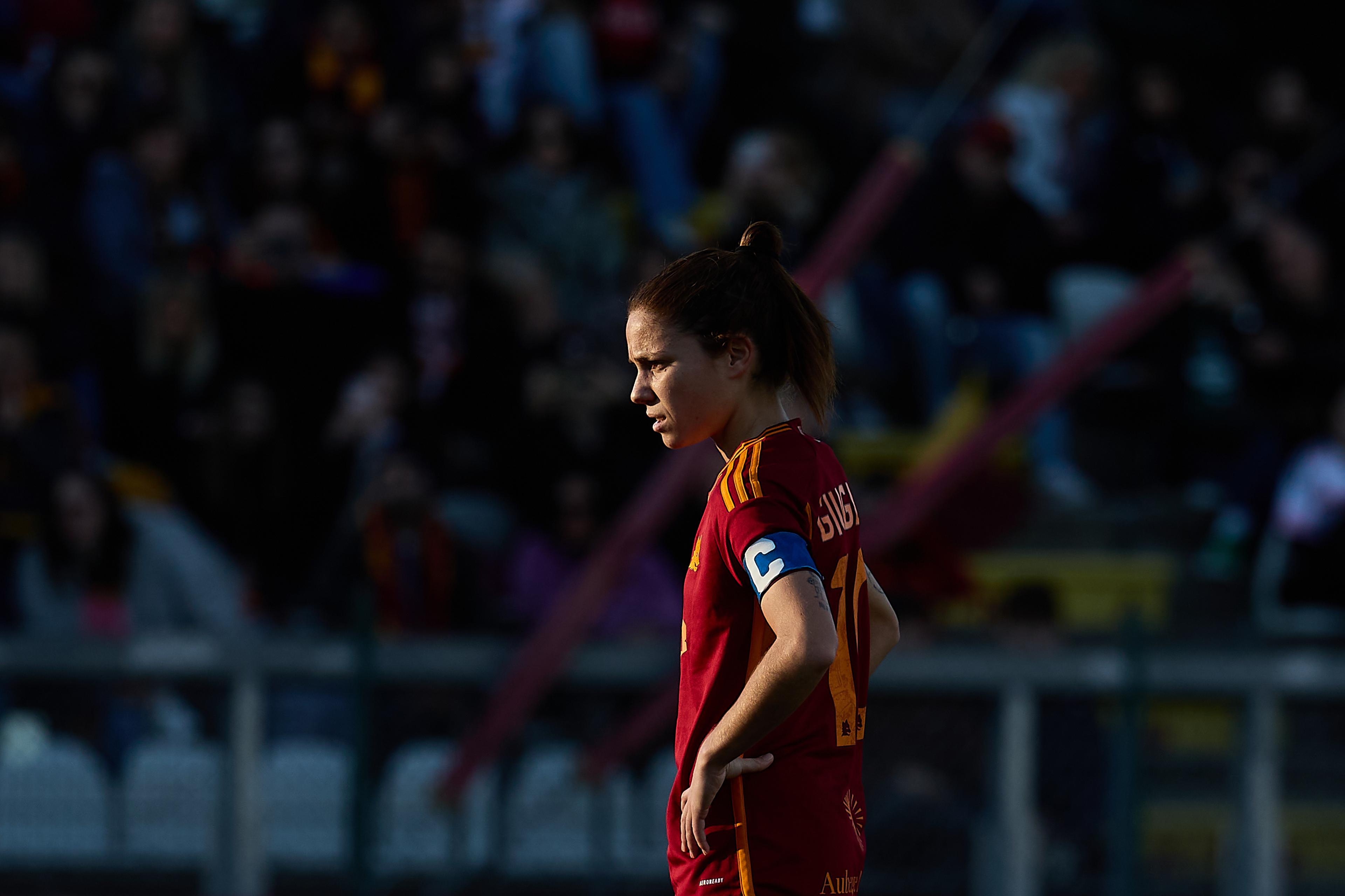 ROME, ITALY - FEBRUARY 04: Manuela Giugliano of AS Roma looks on prior to kicks a penalty during the Women Serie A match between AS Roma and Juventus at Stadio Tre Fontane on February 04, 2024 in Rome, Italy. (Photo by Emmanuele Ciancaglini/Getty Images)