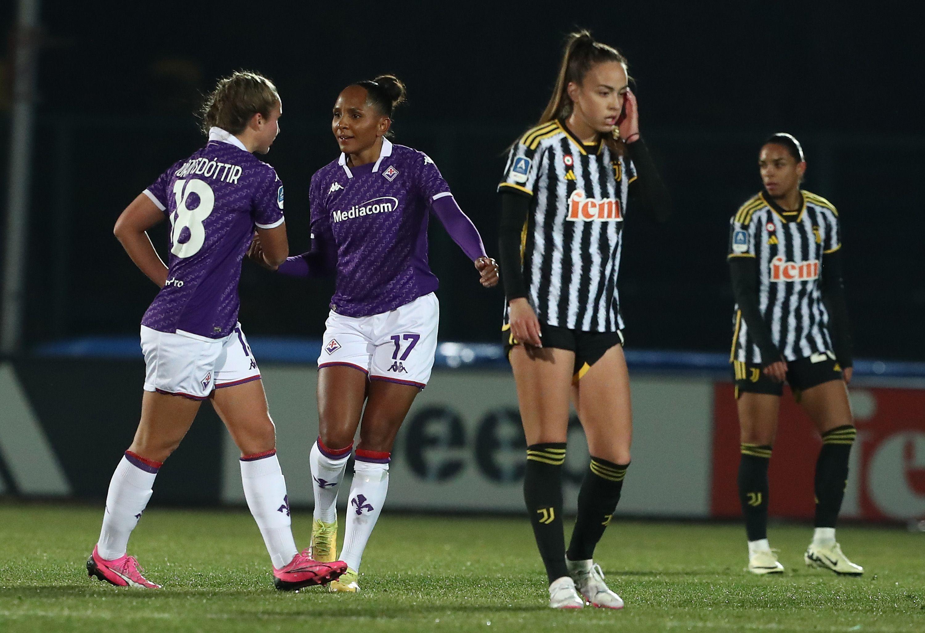BIELLA, ITALY - JANUARY 29: Madelen Janogy of ACF Fiorentina celebrates with her team-mate Alexandra Johannsdottir after scoring the opening goal during the Women Serie A eBay match between Juventus and ACF Fiorentina at Stadio Pozzo La Marmora on January 29, 2024 in Biella, Italy. (Photo by Marco Luzzani/Getty Images)