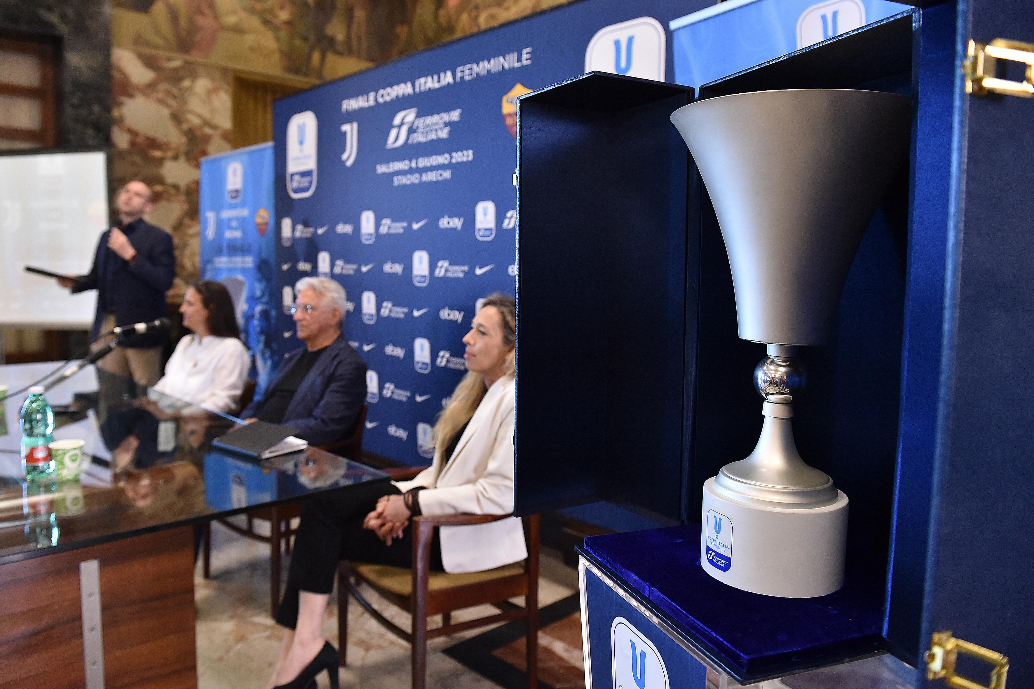 Presentata a Salerno la finale di domenica 4 giugno tra Juventus e Roma. Mantovani: \"L’Arechi sarà uno spettacolo\"