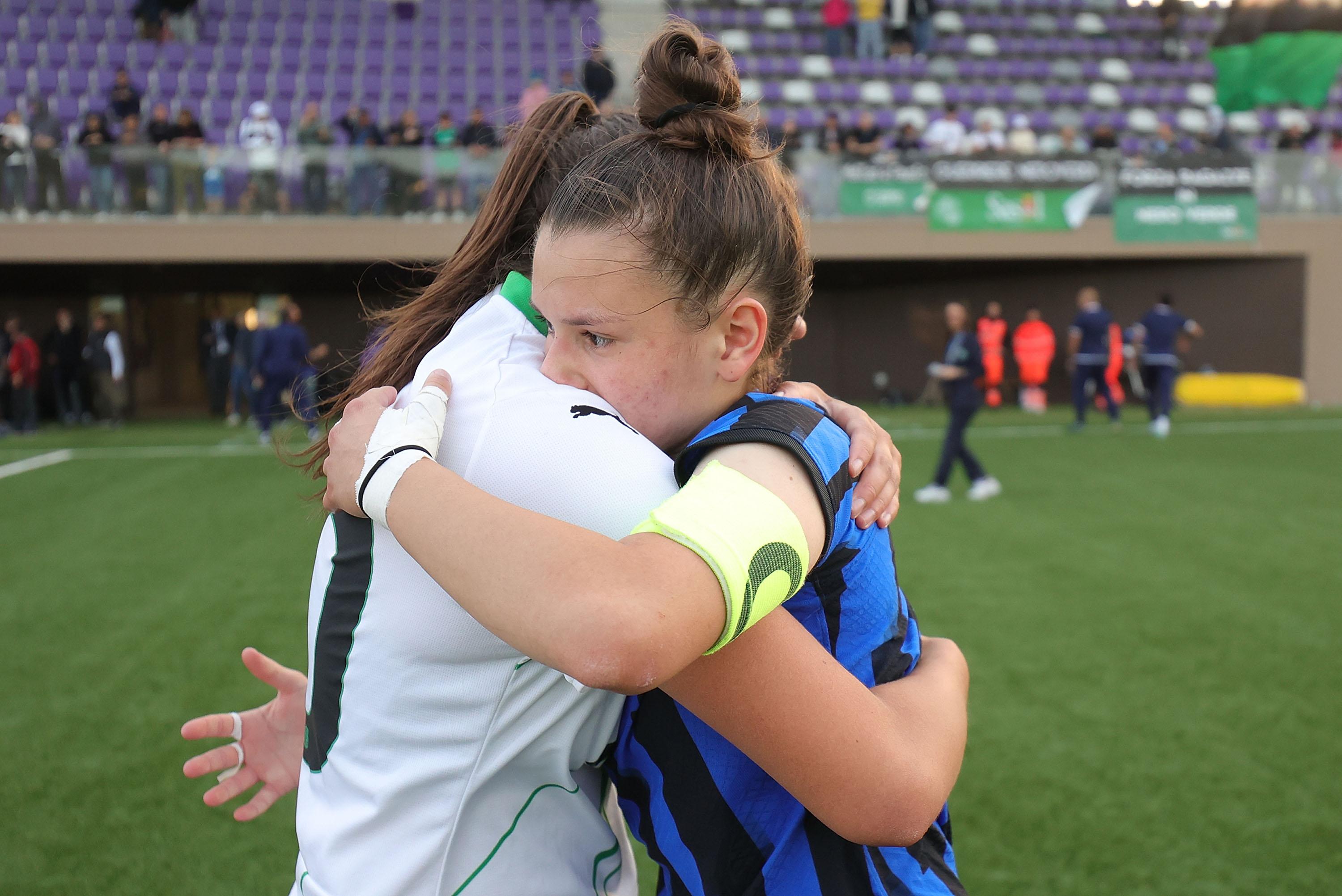 FLORENCE, ITALY - MAY 9: Players of US Sassuolo women U19 and of FC Internazionale Women U19 reacts during the Primavera 1 Semi-final match between US Sassuolo U19 v FC Internazionale U19 on May 9, 2024 in Florence, Italy. (Photo by Gabriele Maltinti/Getty Images)