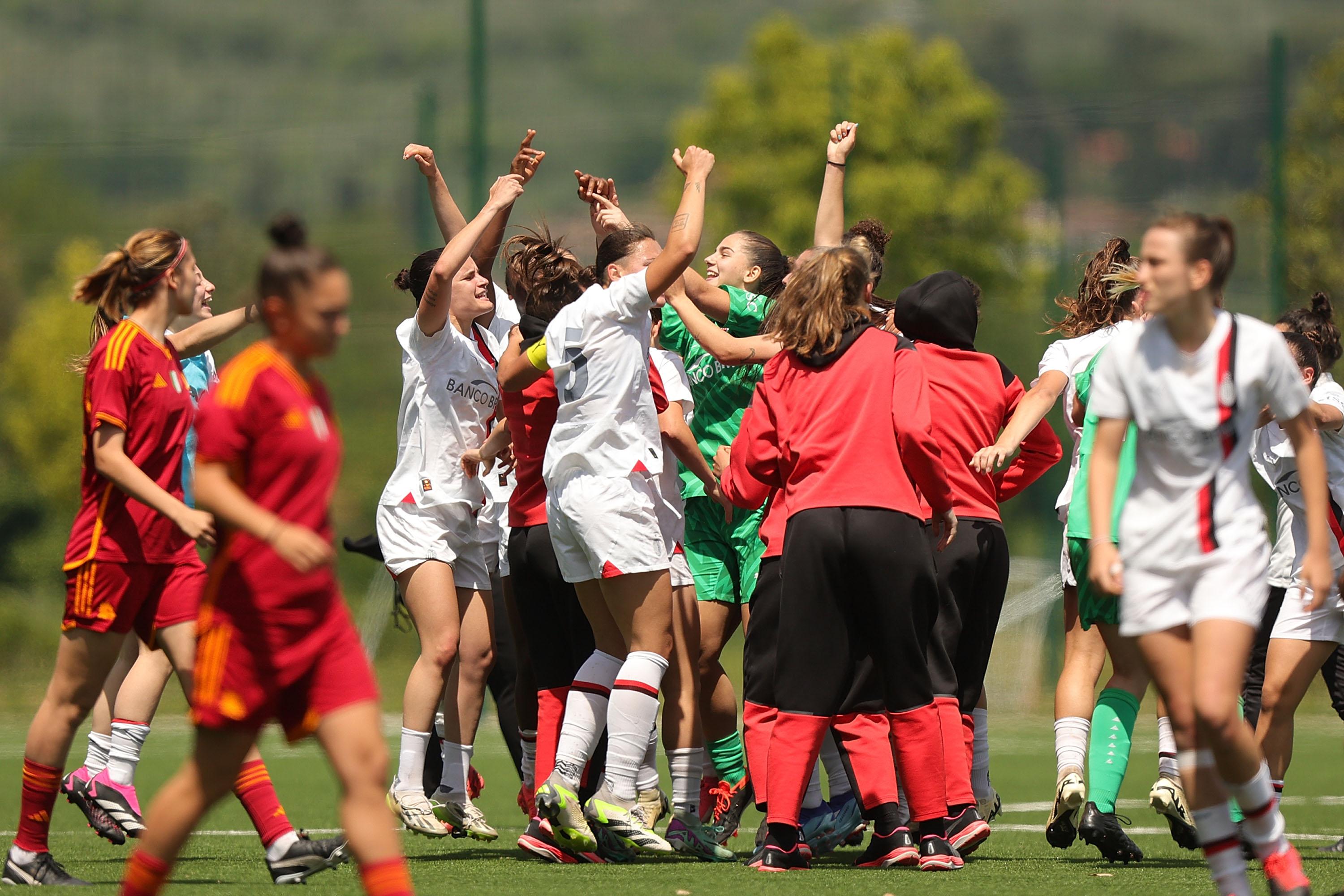 FLORENCE, ITALY - MAY 9: AC Milan U19 Women celebrates the victory after during the Primavera 1 Semi-final match between AS Roma U19 and AC Milan U19 on May 9, 2024 in Florence, Italy. (Photo by Gabriele Maltinti/Getty Images)