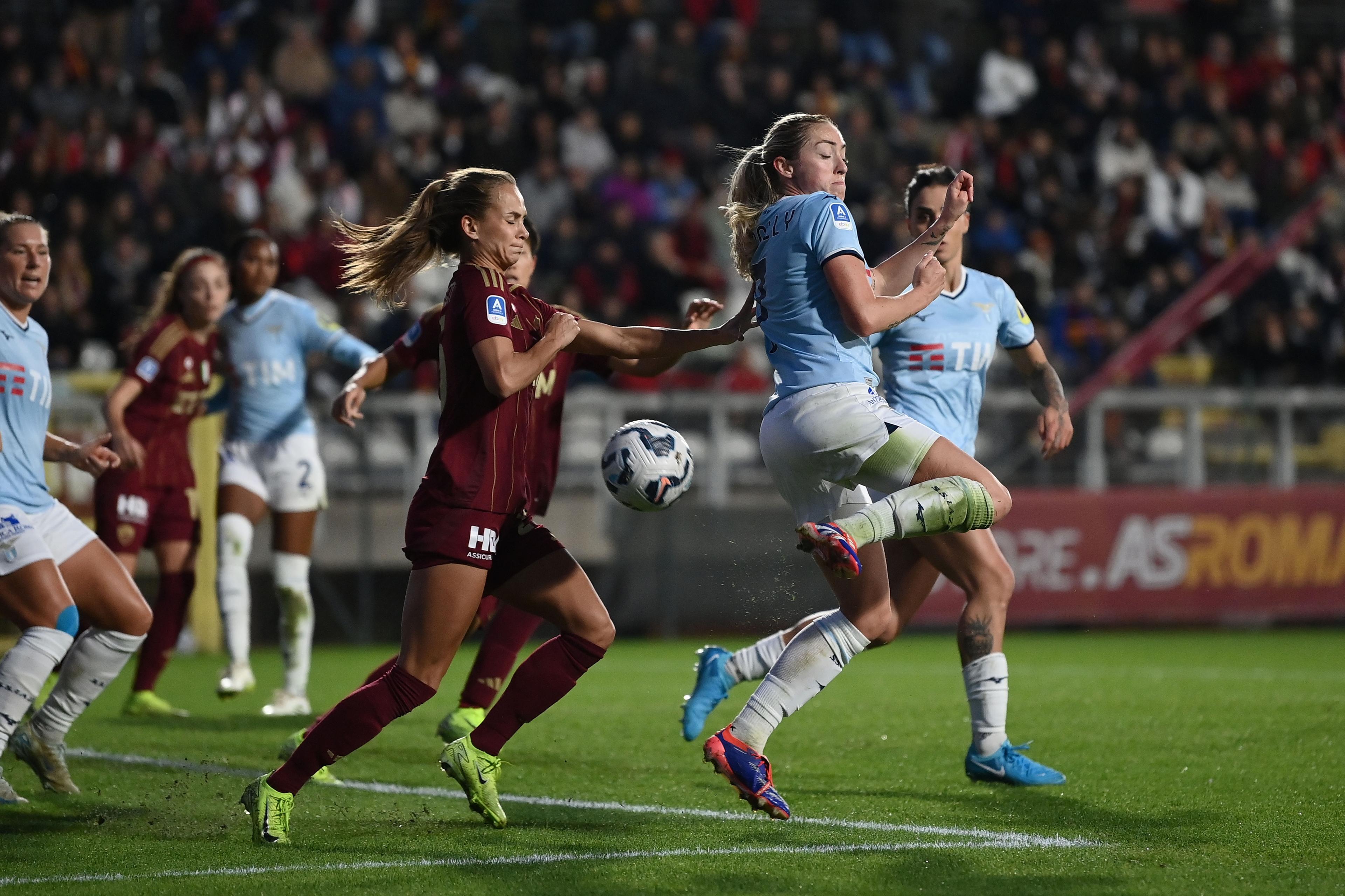 Megan Connolly (Lazio Women)Frederikke Thogersen (Roma Women) ; November 17; 2024 - Football : Italian championship 2024 2025 Femminile ; 10°Day ; match between Roma Women 2-1 Lazio Women at Tre Fontane Stadium ; Roma, Italy; ;( photo by aicfoto)(ITALY) [0855]