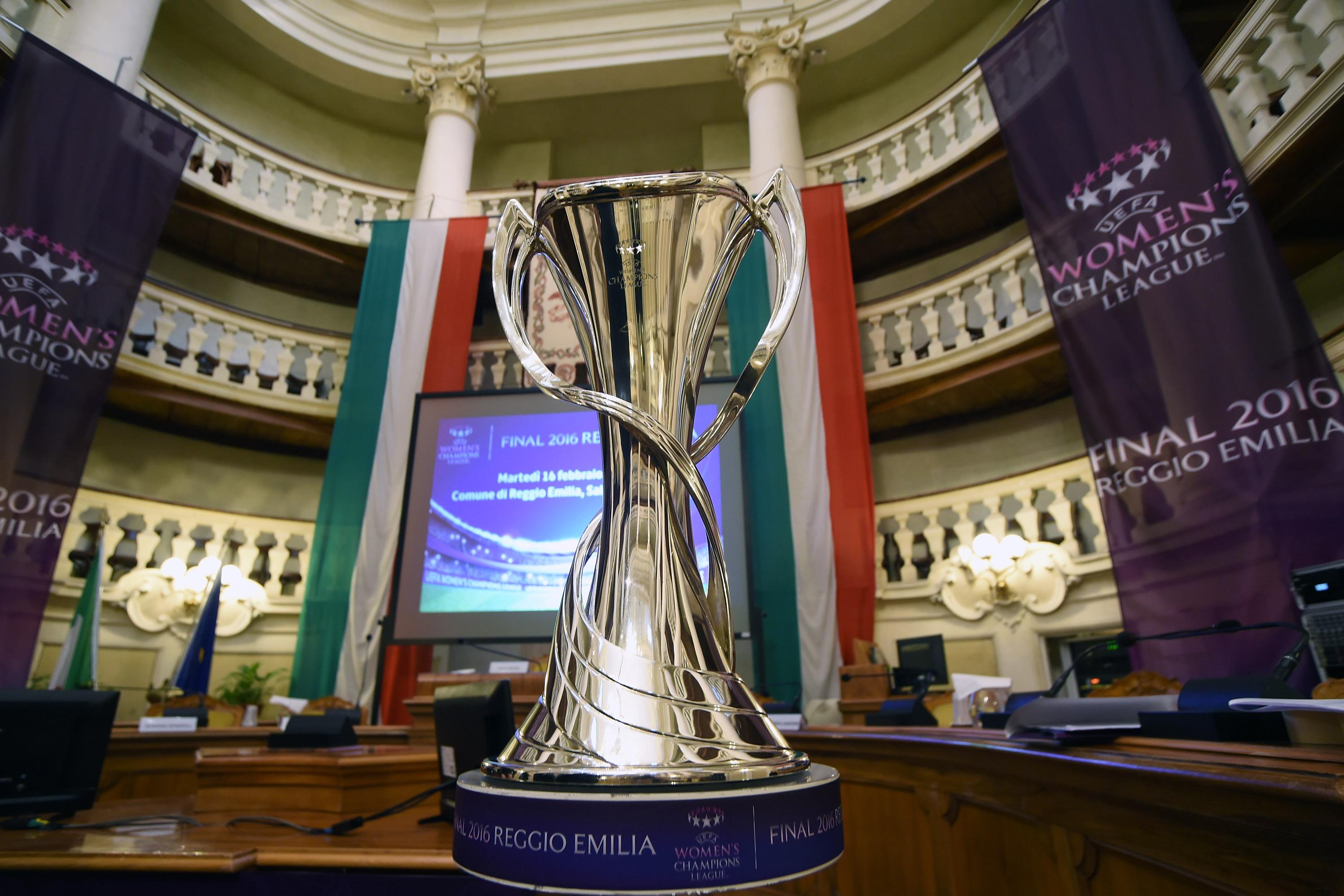 \"REGGIO NELL\\'EMILIA, ITALY - FEBRUARY 16:  The Champions\\' Cup is displayed during the UEFA Women\\'s Champions League Final presentation on February 16, 2016 in Reggio nell\\'Emilia, Italy.  (Photo by Pier Marco Tacca/Getty Images)\"