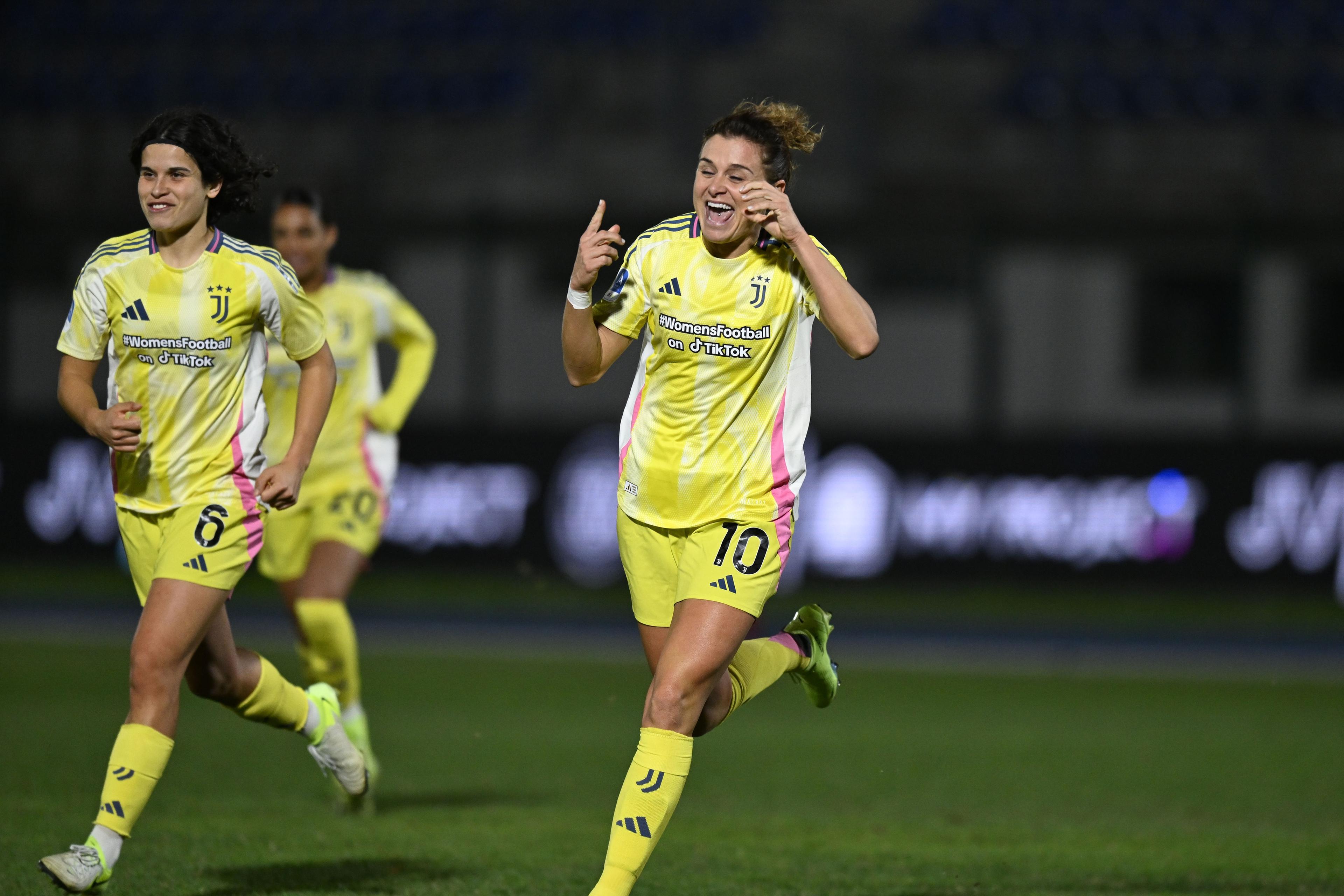 Juventus e Inter si prendono la scena: valanga (di gol) azzurra per la capolista, terzo successo di fila per le nerazzurre