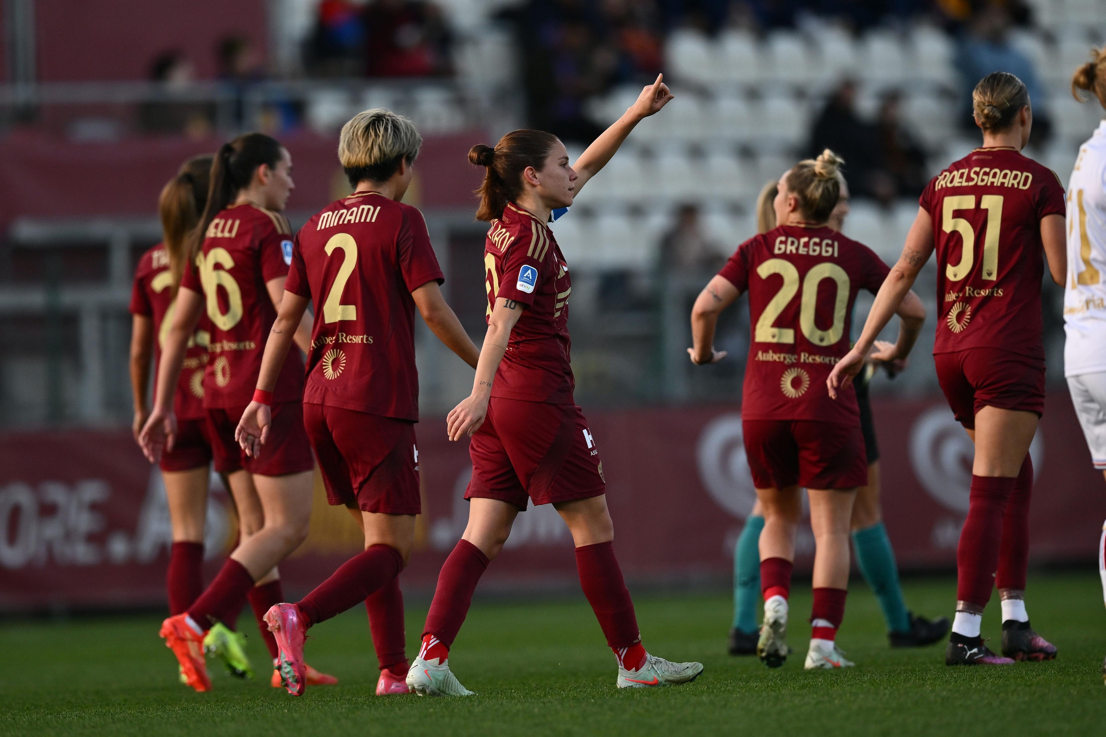 Giugliano miglior marcatrice della storia della Roma, Clelland raggiunge quota 100. Primo punto del Napoli con la Juventus