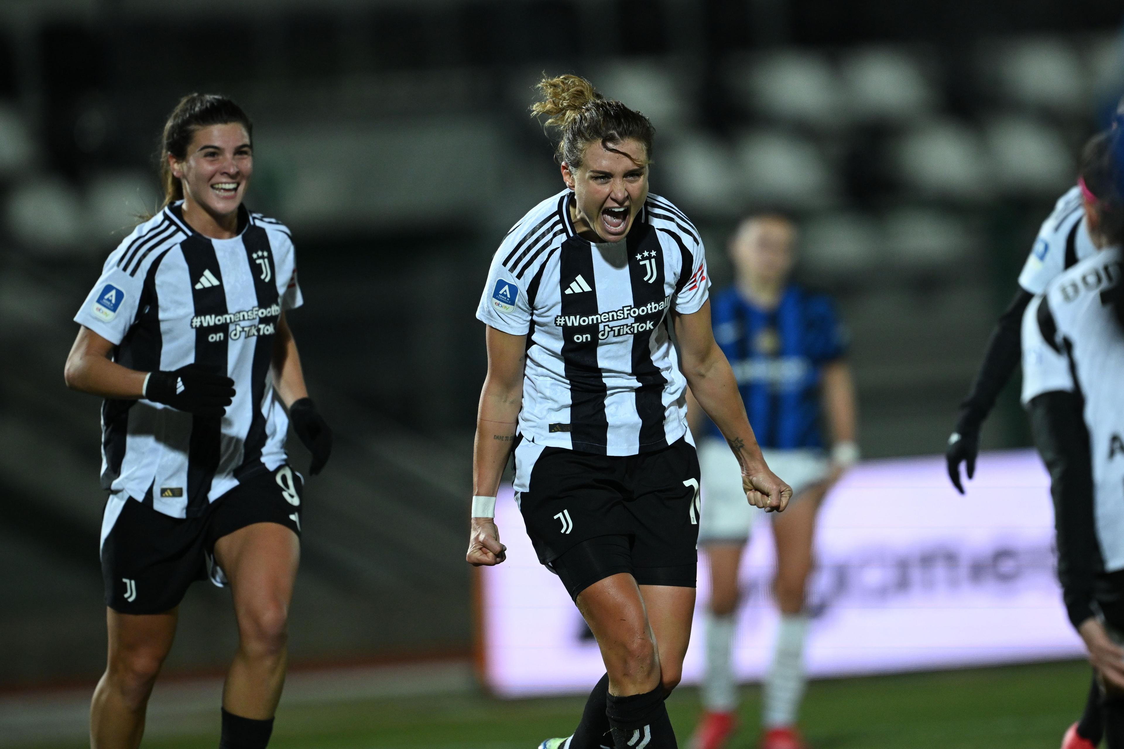 Juventus e Girelli da sogno: le bianconere riallungano su Inter e Roma, che dopo 5 anni va ko con il Milan. Prima vittoria per la Sampdoria