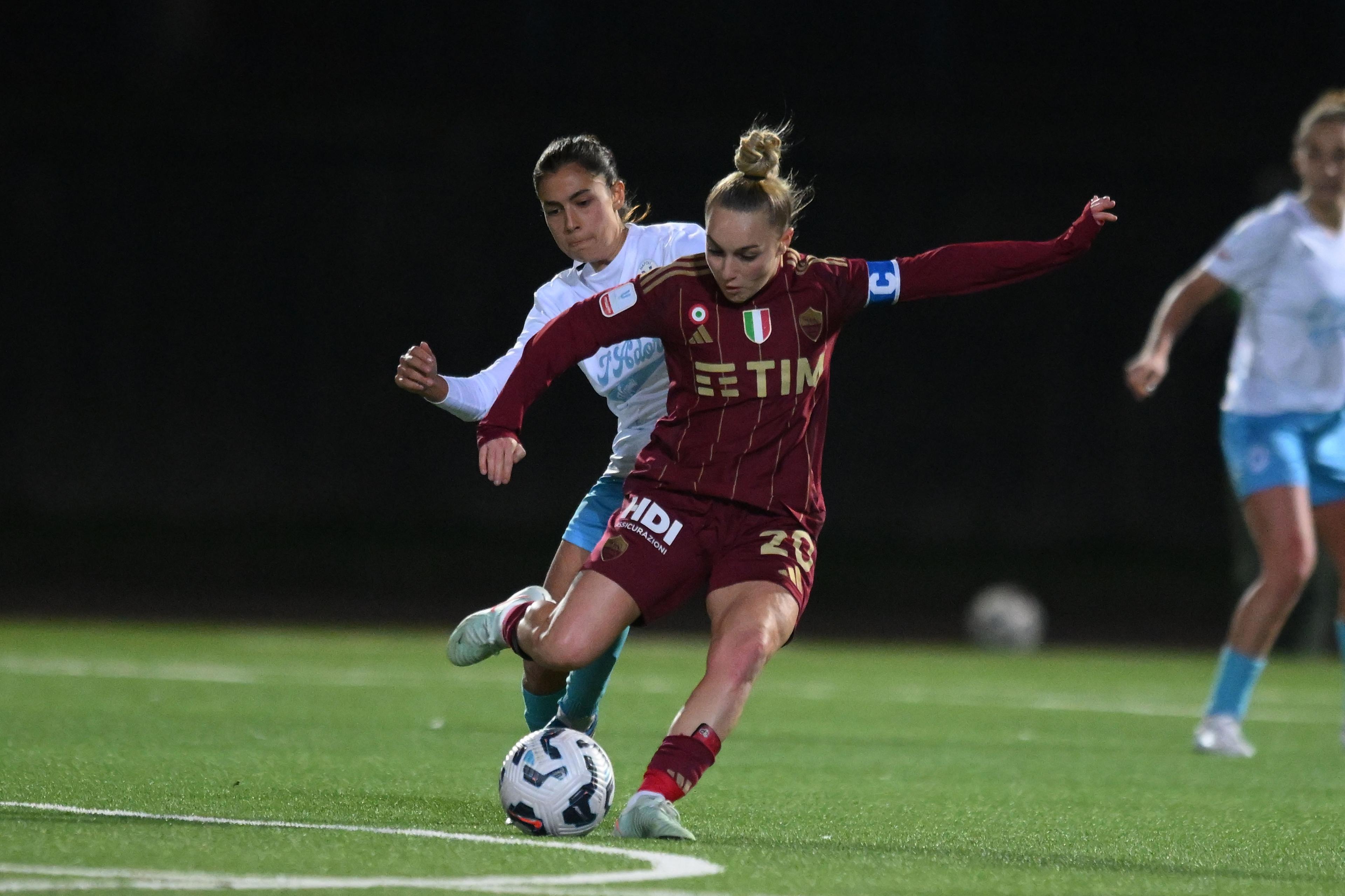 Giada Greggi (Roma Women)Melissa Bellucci (Napoli Women) ; January 15; 2024 - Football : Italy Cup 2024 2025 Femminile ; 4 final; match between Napoli Women 0-1 Roma Women at Giuseppe Piccolo Stadium ; Napoli, Italy; ;( photo by aicfoto)(ITALY) [0855]