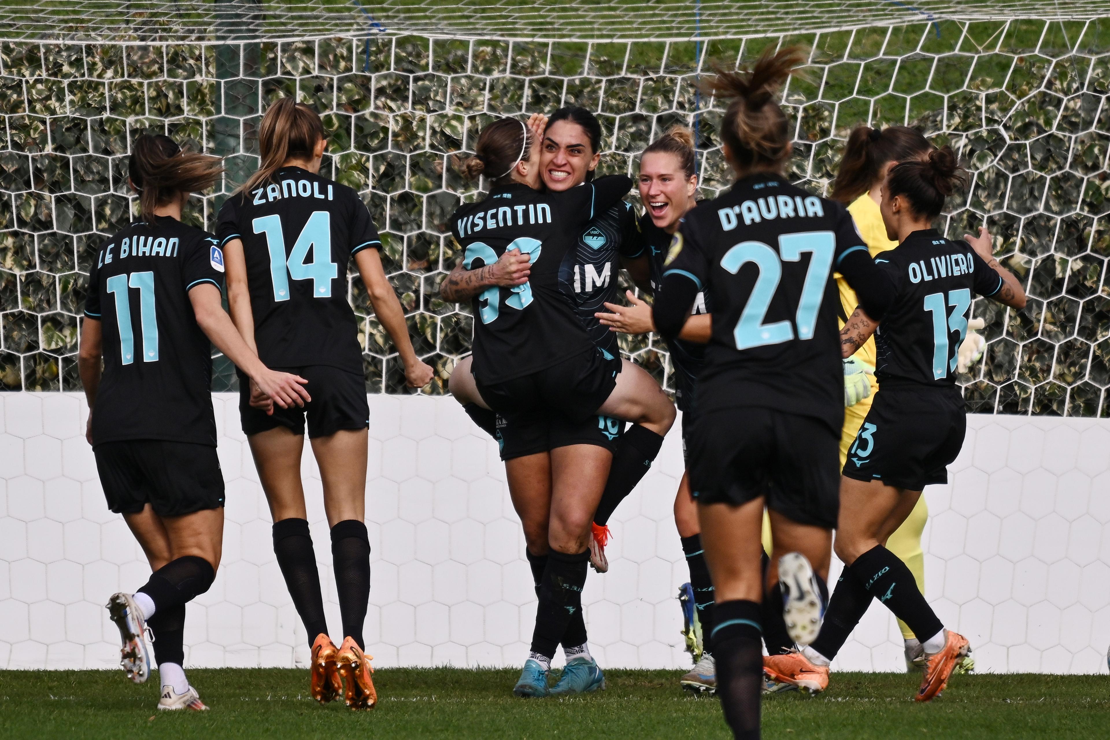 ROME, ITALY - DECEMBER 14:  Martina Piemonte of Lazio celebrates her goal during the Women\\'s Serie A match between Lazio and AC Milan at Stadio Mirko Fersini on December 14, 2024 in Rome, Italy. (Photo by Image Photo Agency/Getty Images)