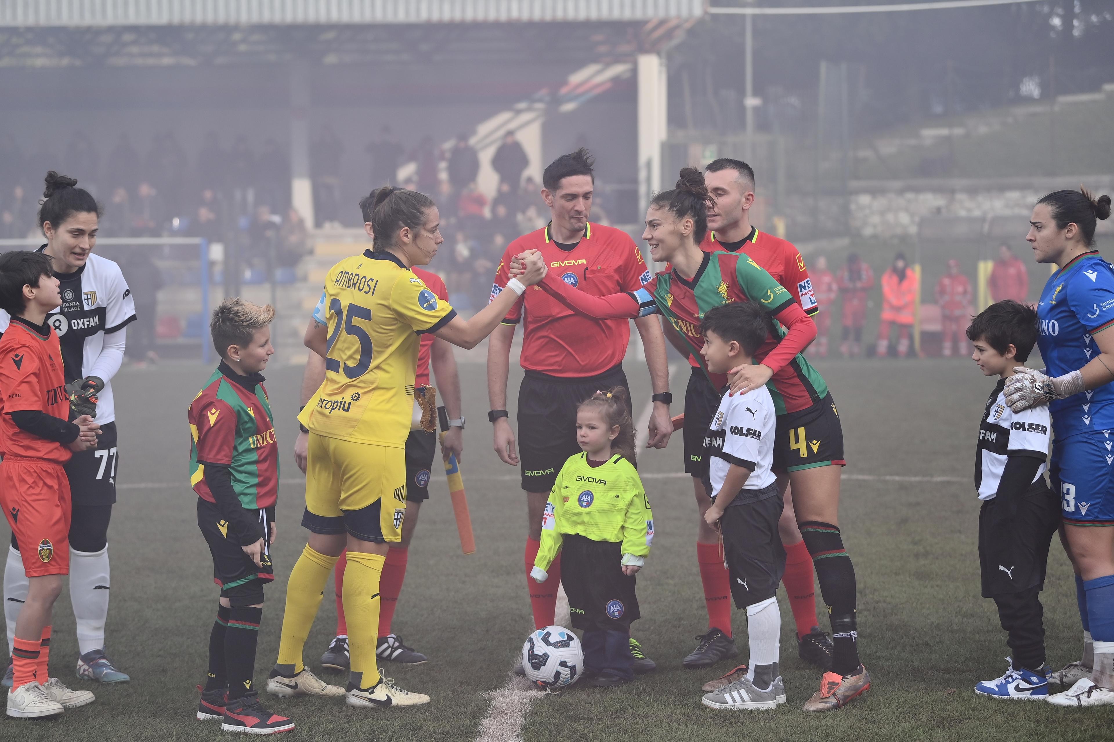 Parma-Ternana Women, la sfida tra le due squadre dominatrici della stagione su DAZN, anche in modalità gratuita! Appuntamento domenica alle 15 a Noceto