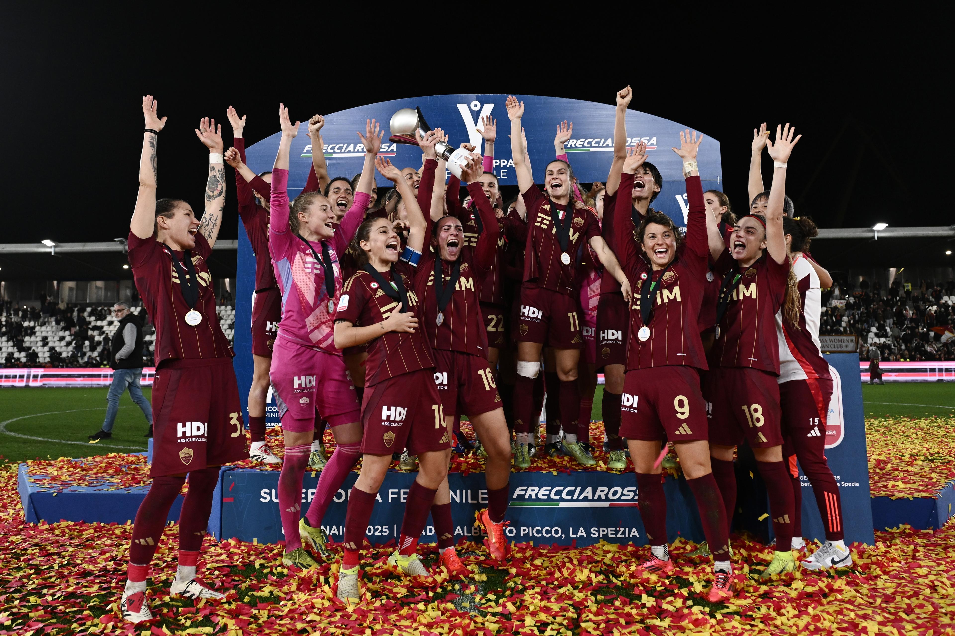 A La Spezia trionfa la Roma: Glionna, Giacinti e Corelli, Fiorentina ko. Alla Viola non basta Janogy, il 2025 delle giallorosse inizia alla grande