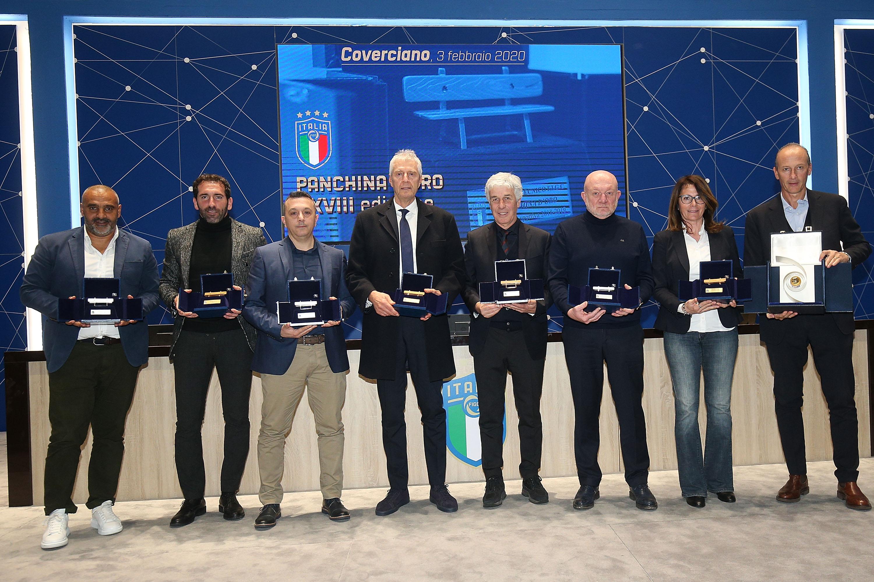 FLORENCE, ITALY - FEBRUARY 03: All the winners during the \\\"Panchina D'Oro Prize\\\" award at Centro Tecnico Federale di Coverciano on February 3, 2020 in Florence, Italy. (Photo by Gabriele Maltinti/Getty Images)