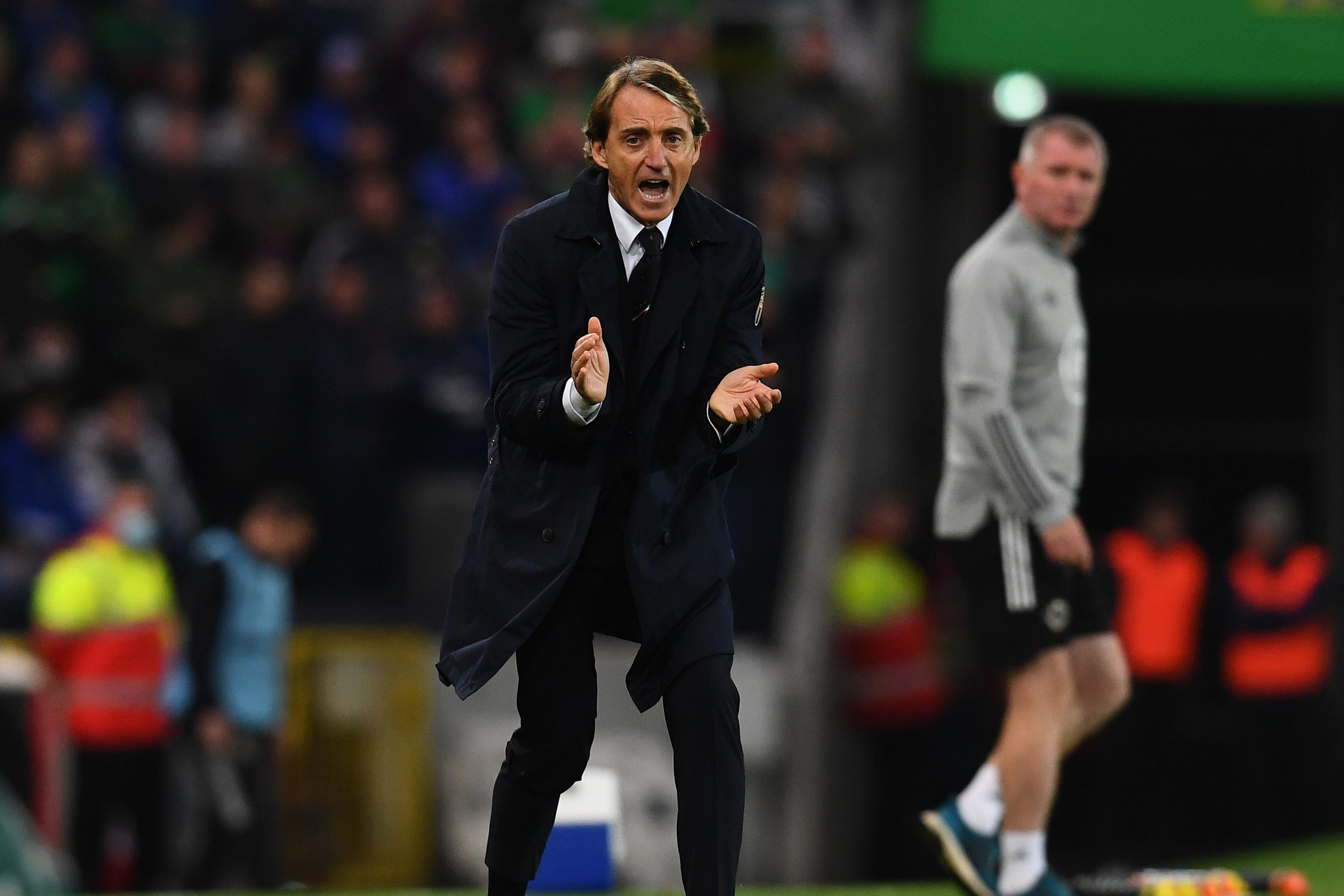 BELFAST, NORTHERN IRELAND - NOVEMBER 15: Head coach of Italy Roberto Mancini reacts during the 2022 FIFA World Cup Qualifier match between Northern Ireland and Italy at Windsor Park on November 15, 2021 in Belfast, Northern Ireland. (Photo by Claudio Villa/Getty Images)