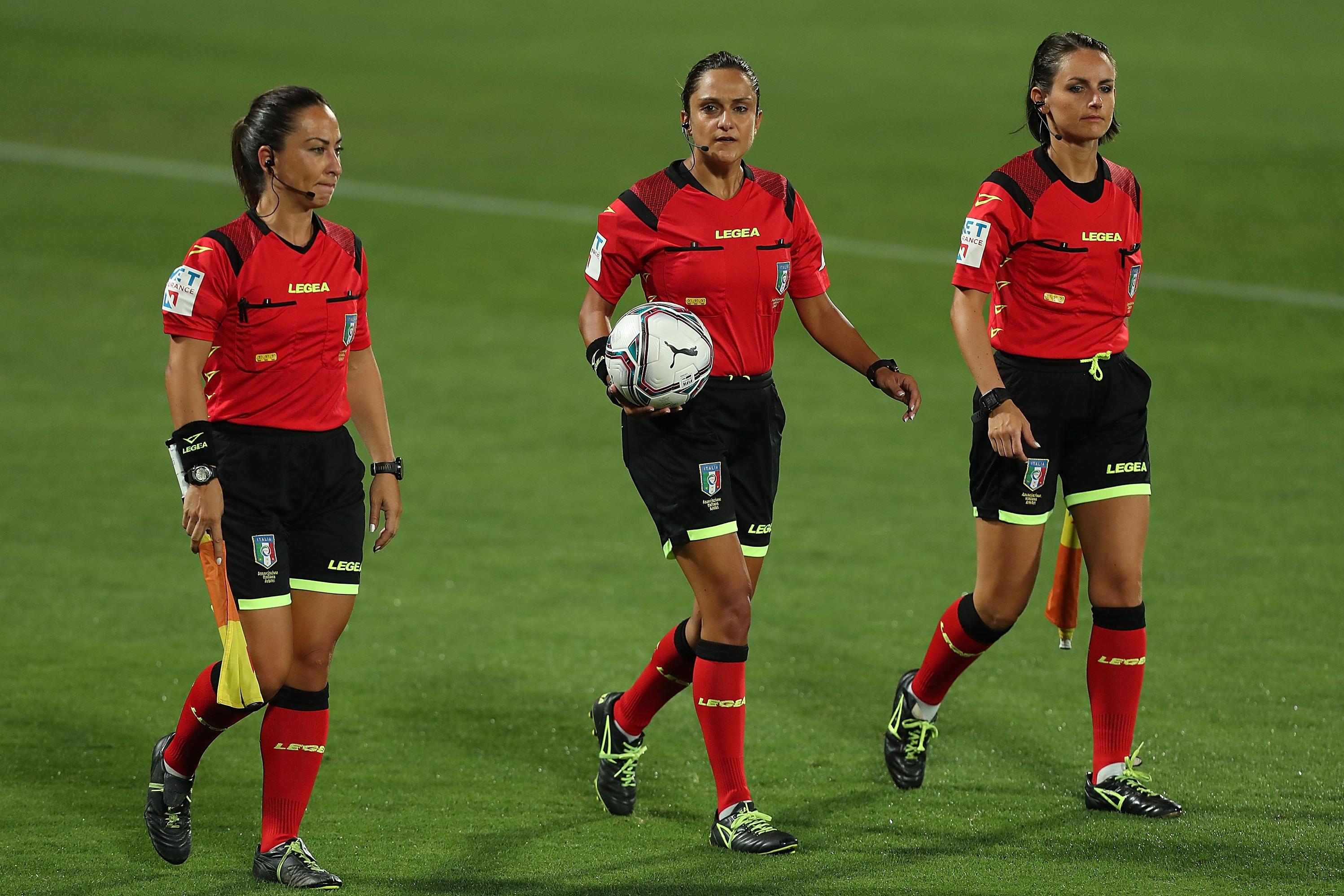 FLORENCE, ITALY - AUGUST 22: Maria Marotta referee during the Women Serie A match between ACF Fiorentina and FC Internazionale at Artemio Franchi on August 22, 2020 in Florence, Italy.  (Photo by Gabriele Maltinti/Getty Images)