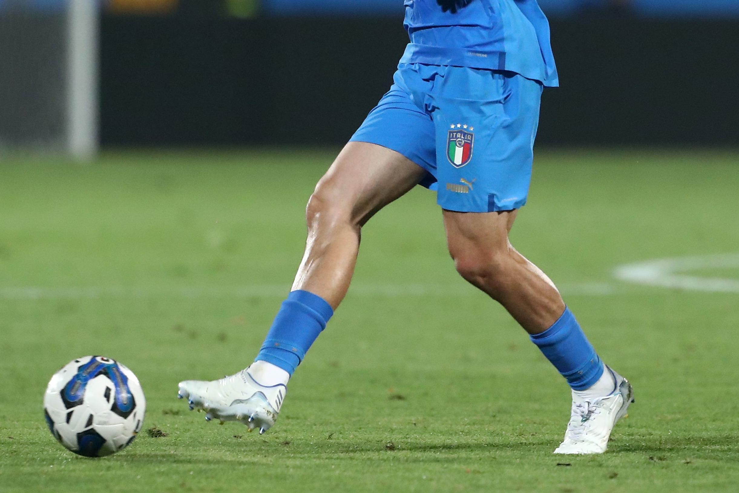 CESENA, ITALY - JUNE 07: Davide Calabria of Italy in action during the UEFA Nations League League A Group 3 match between Italy and Hungary at Stadium Dino Manuzzi on June 07, 2022 in Cesena, Italy. (Photo by Marco Luzzani/Getty Images)