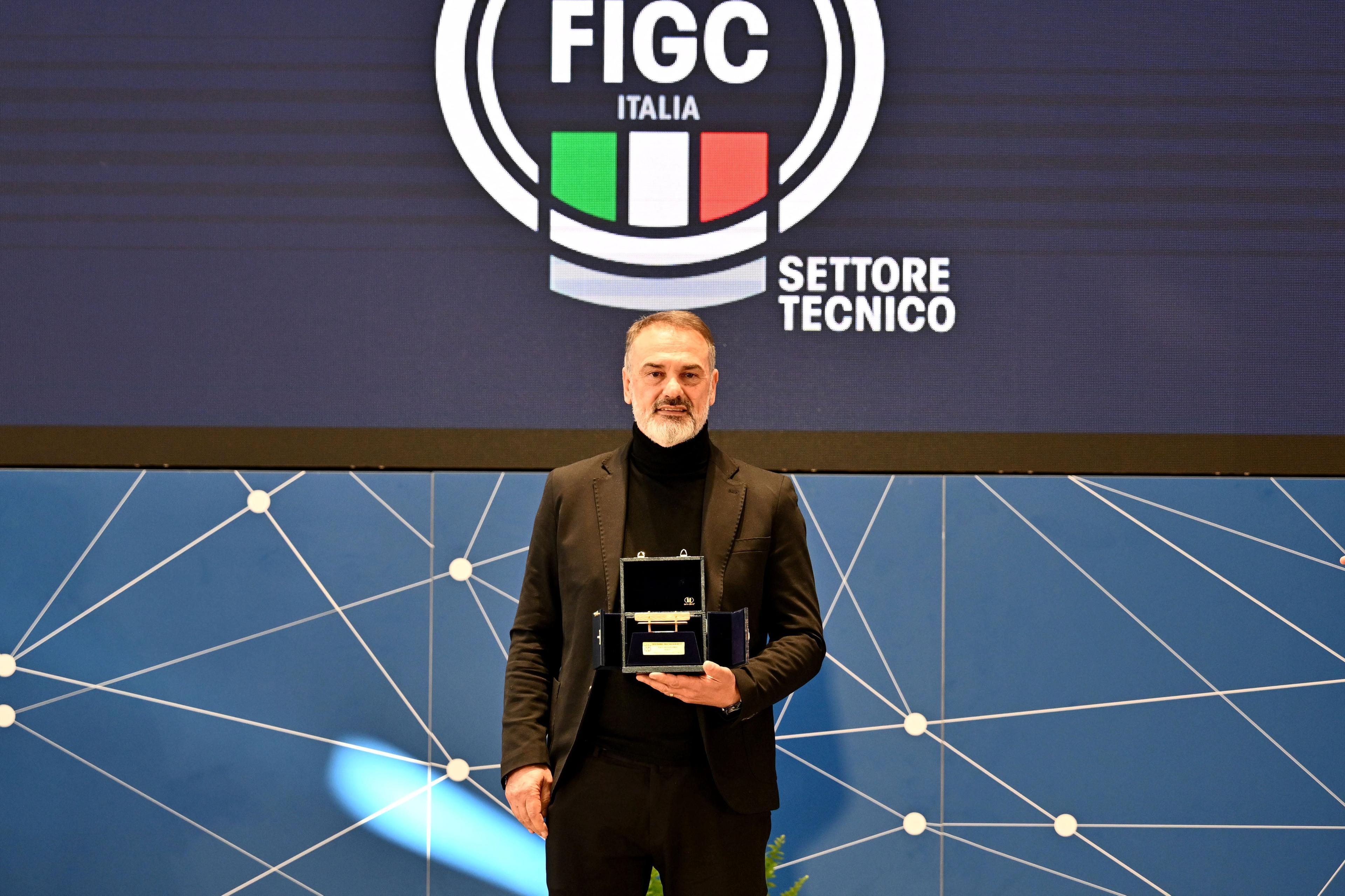 La straordinaria cavalcata del suo Catanzaro: l'intervista al vincitore della Panchina d'oro di Serie C, Vincenzo Vivarini