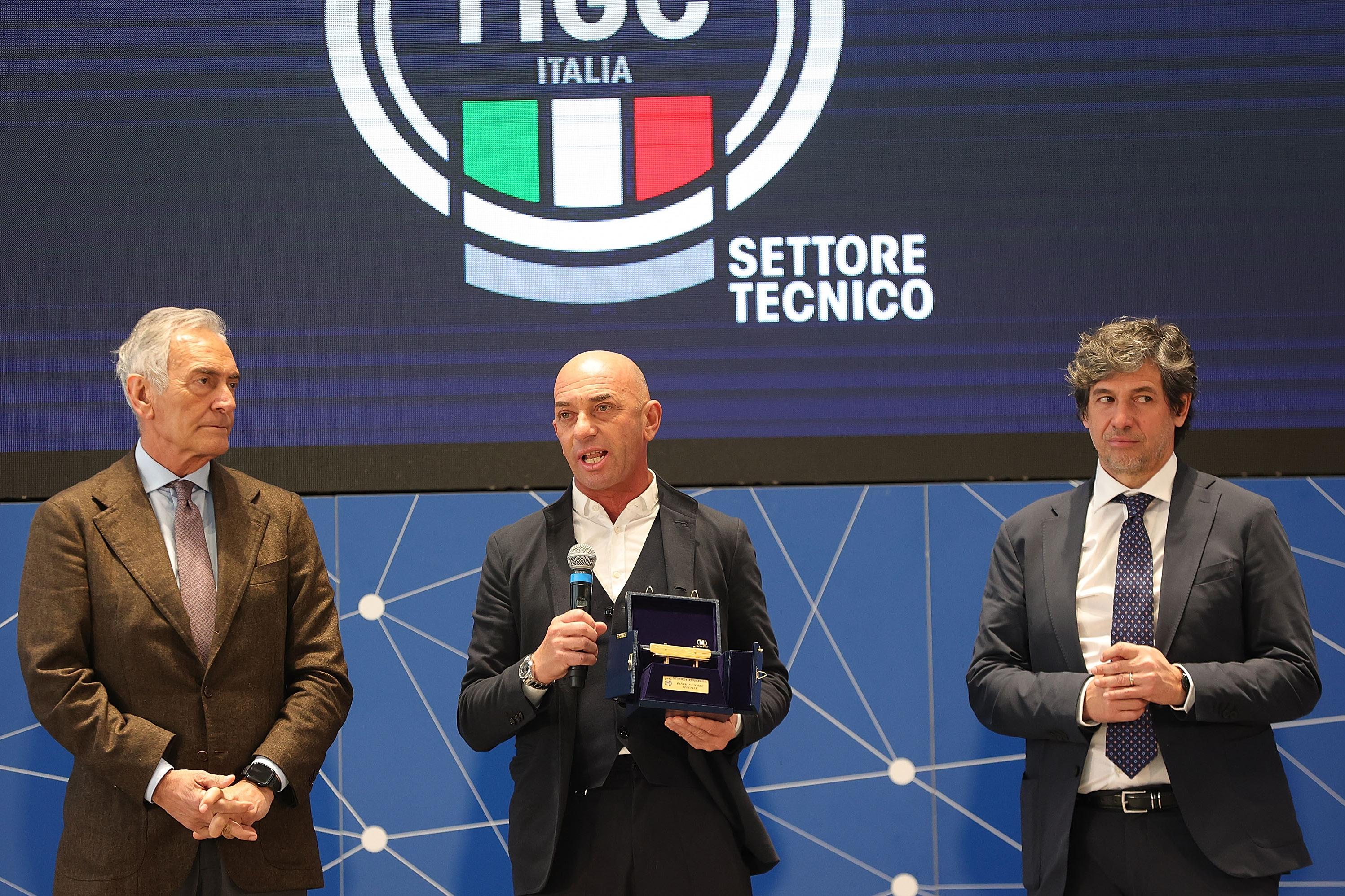 L’allenatore che ha riportato in Italia il titolo europeo Under 19: intervista esclusiva ad Alberto Bollini