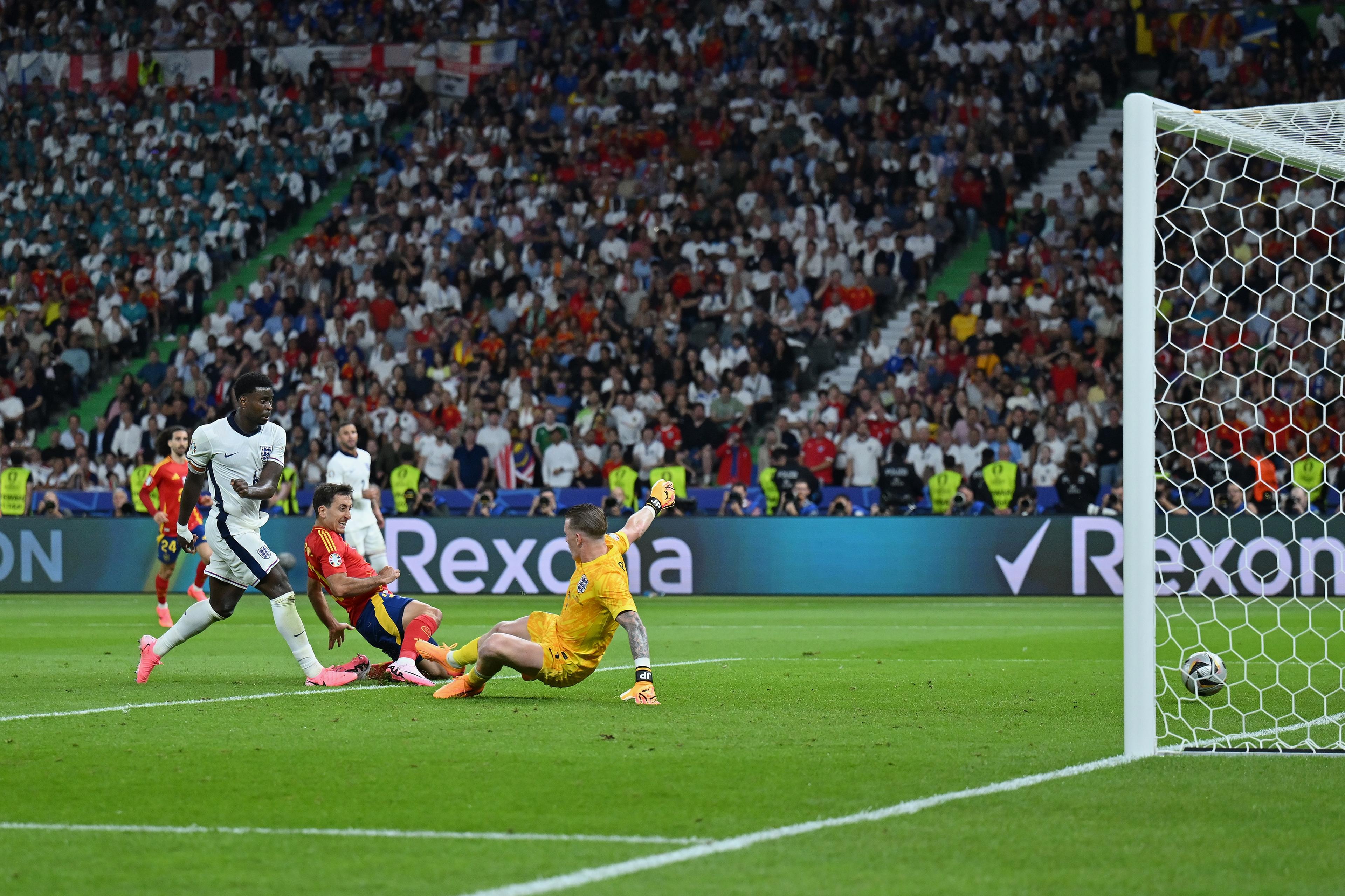 Analisi tattica, sociale e politica di Euro 2024: disponibile il nuovo Notiziario del Settore Tecnico