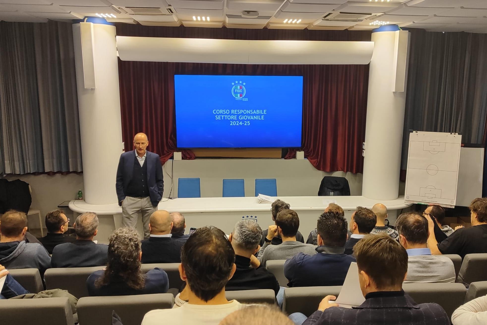 Al via il nuovo corso per ‘Responsabile di Settore Giovanile’. Samaden: \"Una formazione di qualità per dirigenti\"