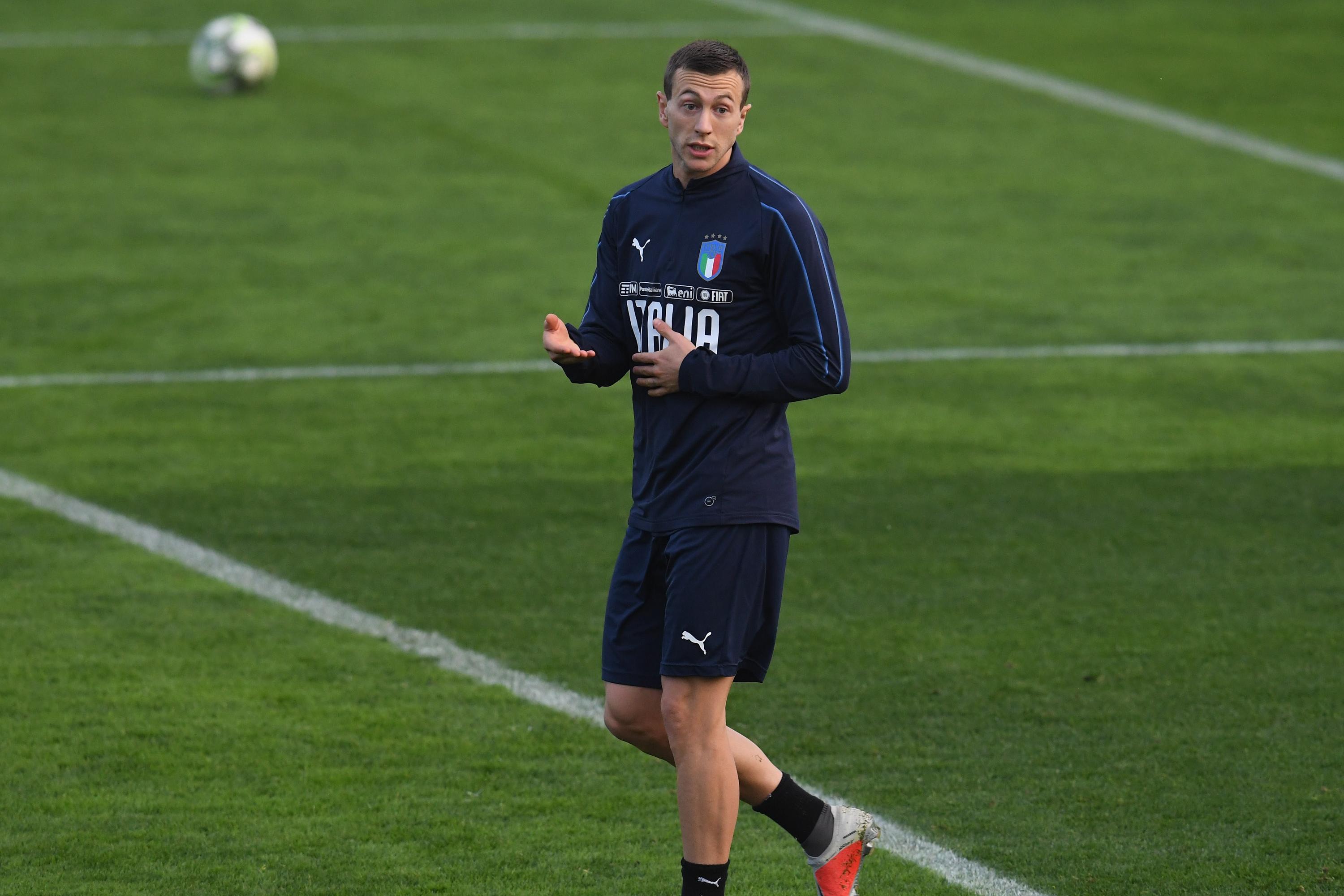 FLORENCE, ITALY - NOVEMBER 12: Federico Bernardeschi of Italy in action during a training session at Centro Tecnico Federale di Coverciano on November 12, 2018 in Florence, Italy. (Photo by Claudio Villa/Getty Images)